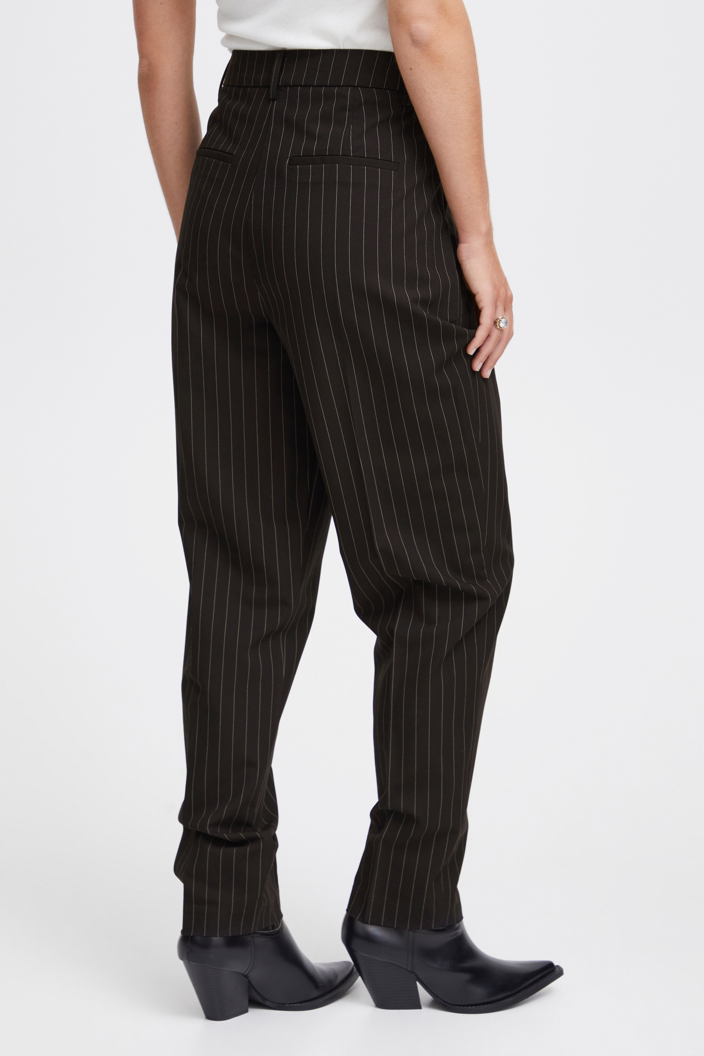 FRCALLIE Bukser LOOKBOOK FRONT 20612476-200115
