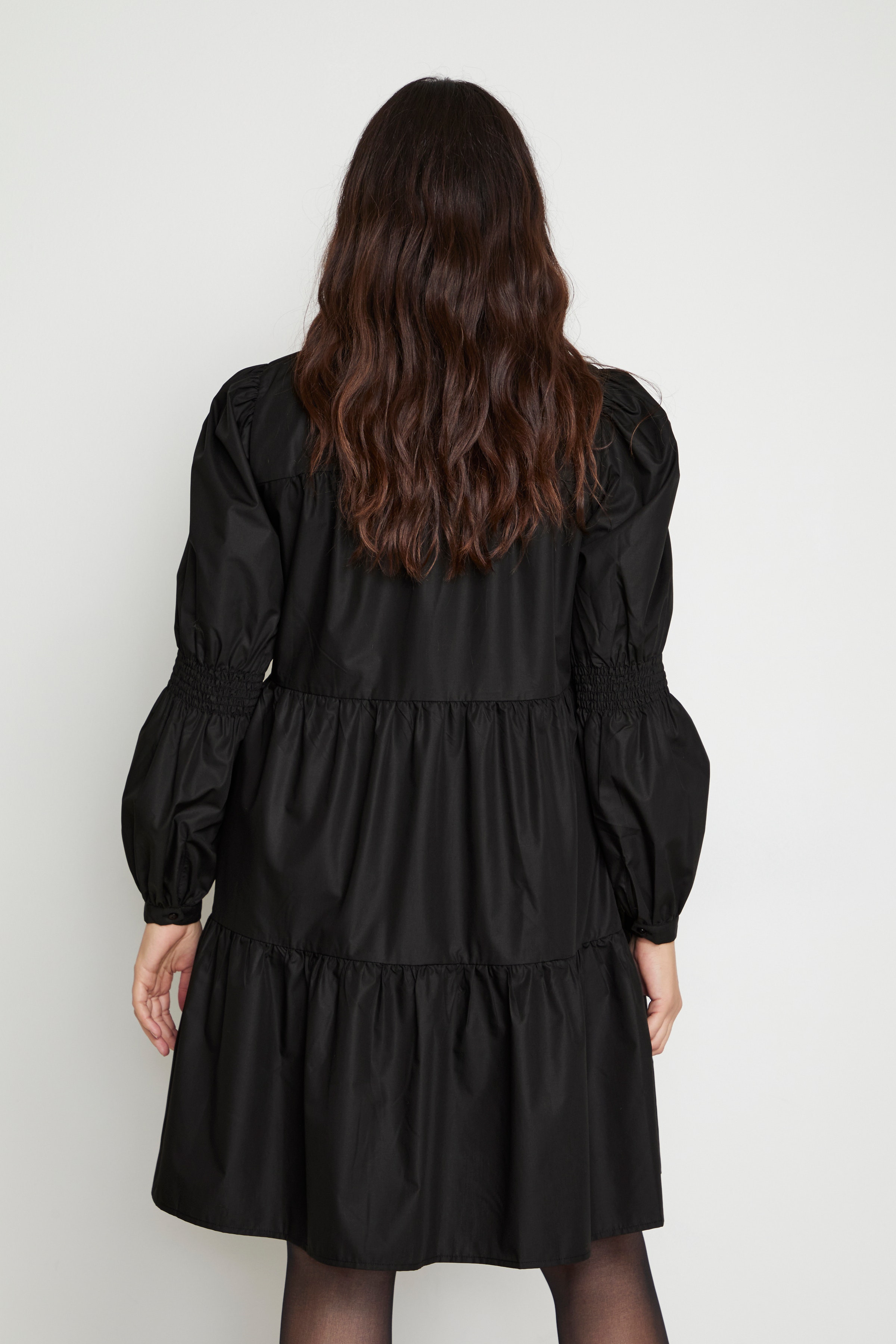 KCagate Dress LOOKBOOK BACK 10580912-100121