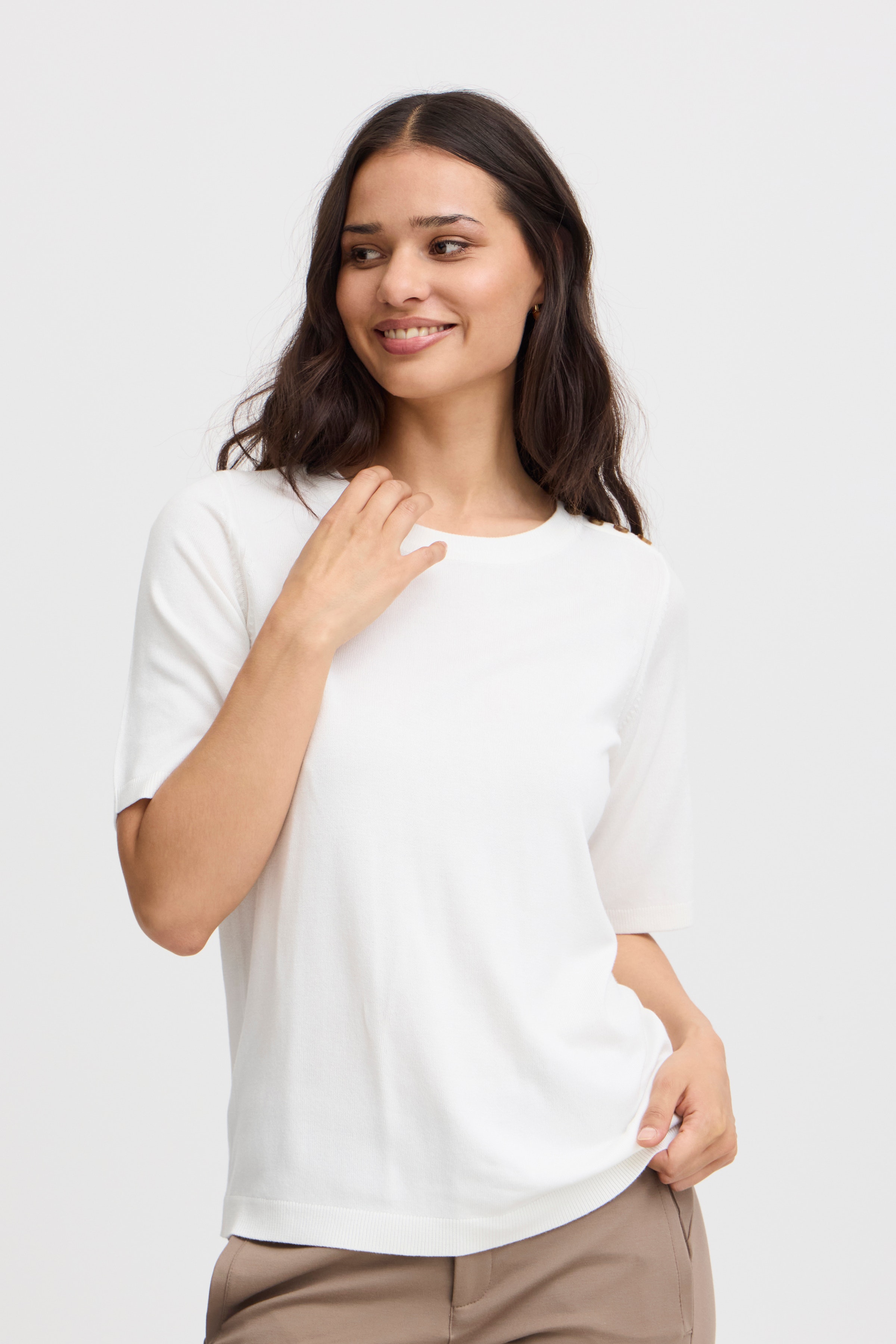 FRCLIA Pullover LOOKBOOK FRONT 20614192-110602