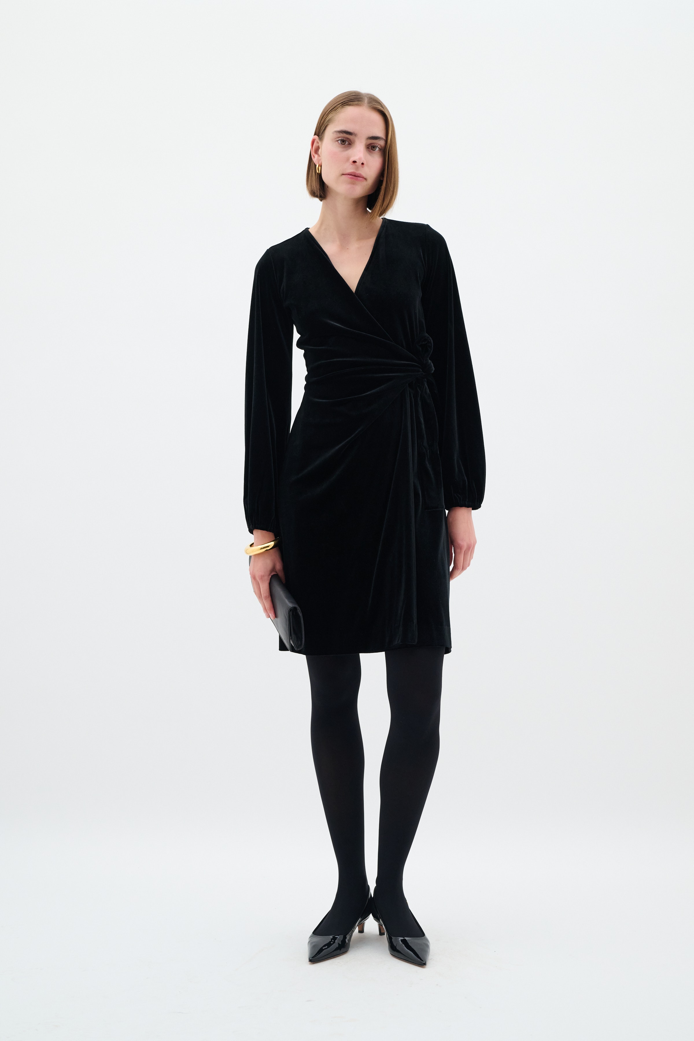 BrynnIW Goriel Velour Wrap Dress LOOKBOOK FRONT 30110083-194008