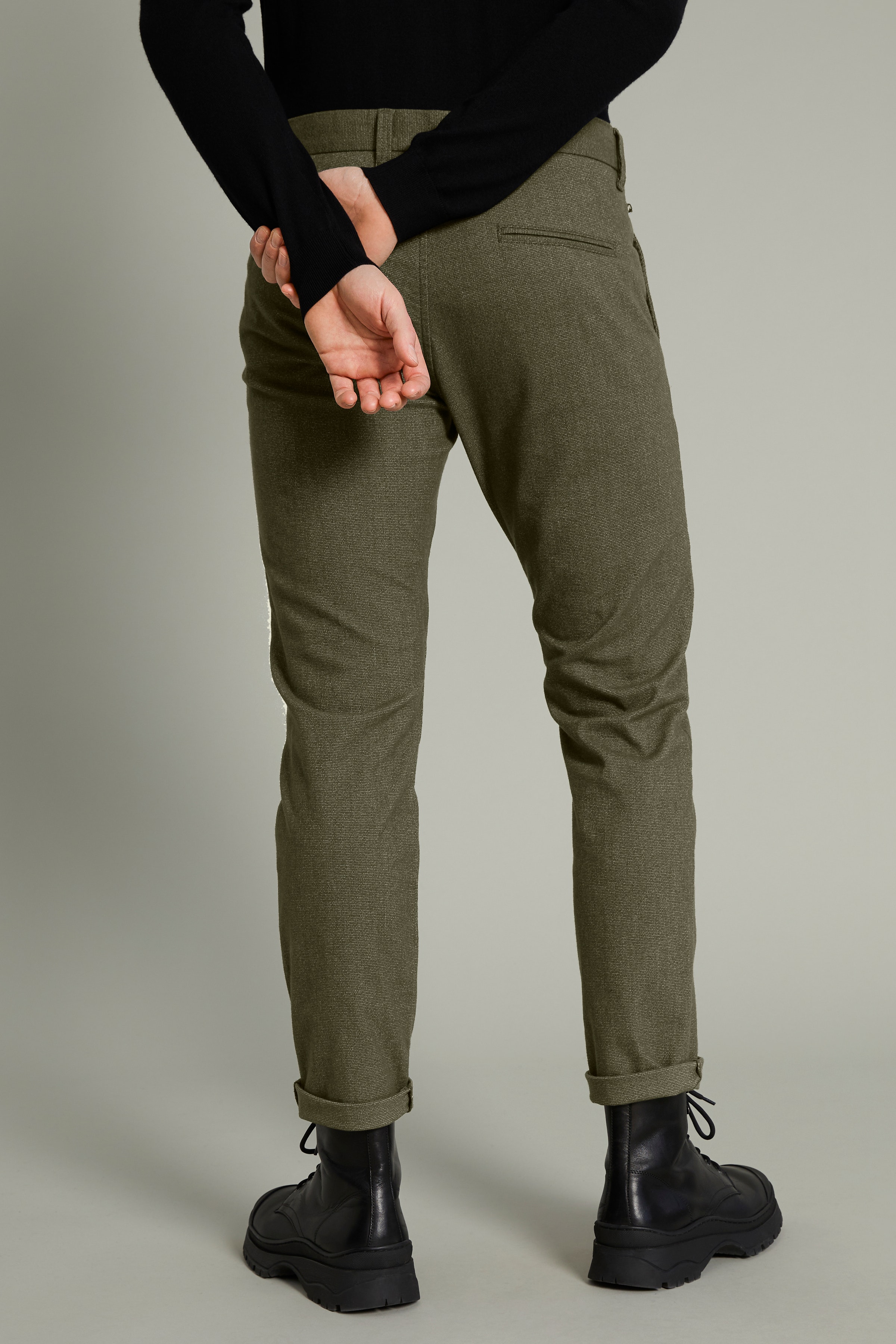 MApristu Trousers LOOKBOOK BACK 30204947-190515