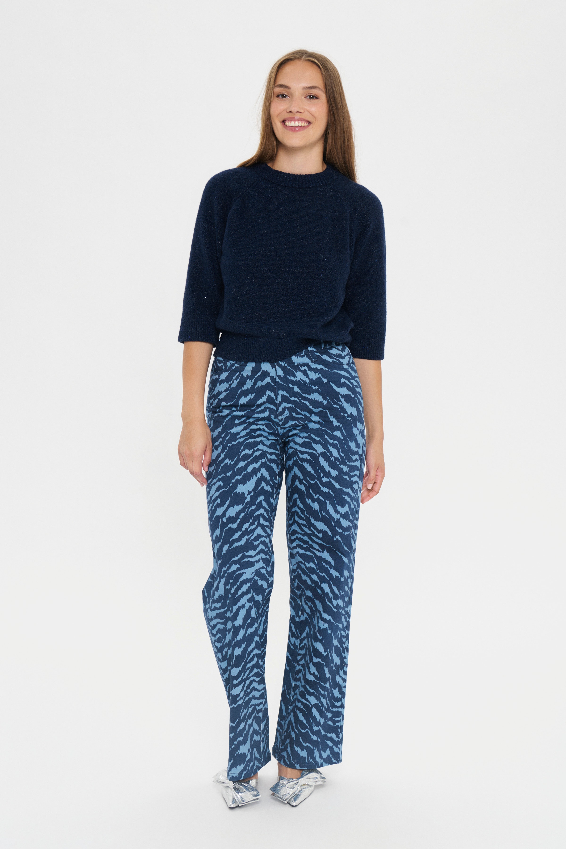NovaSZ Pullover LOOKBOOK FRONT 30514622-193924
