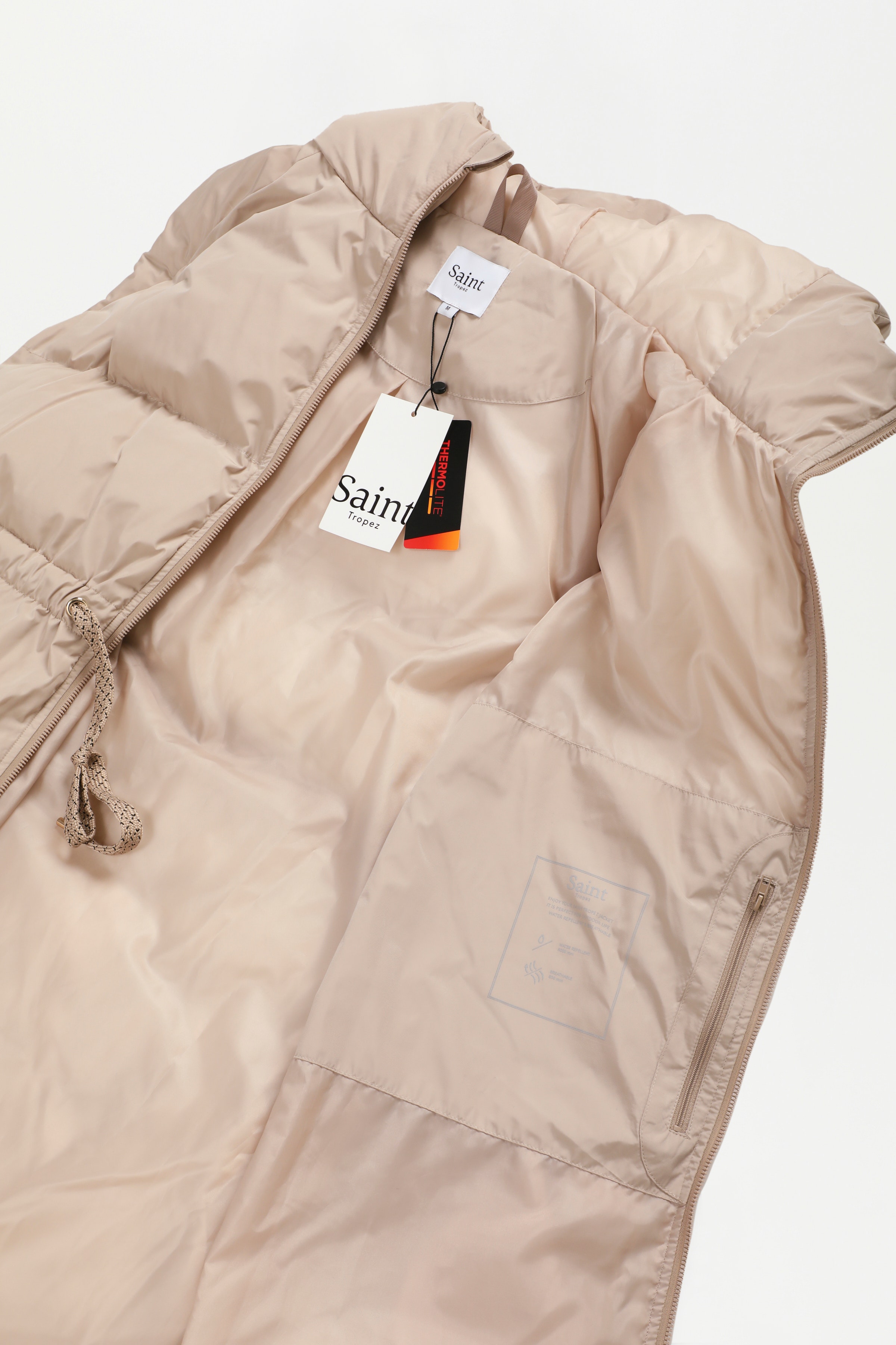  HellaSZ Vest

 LOOKBOOK DETAIL 30511214-161210