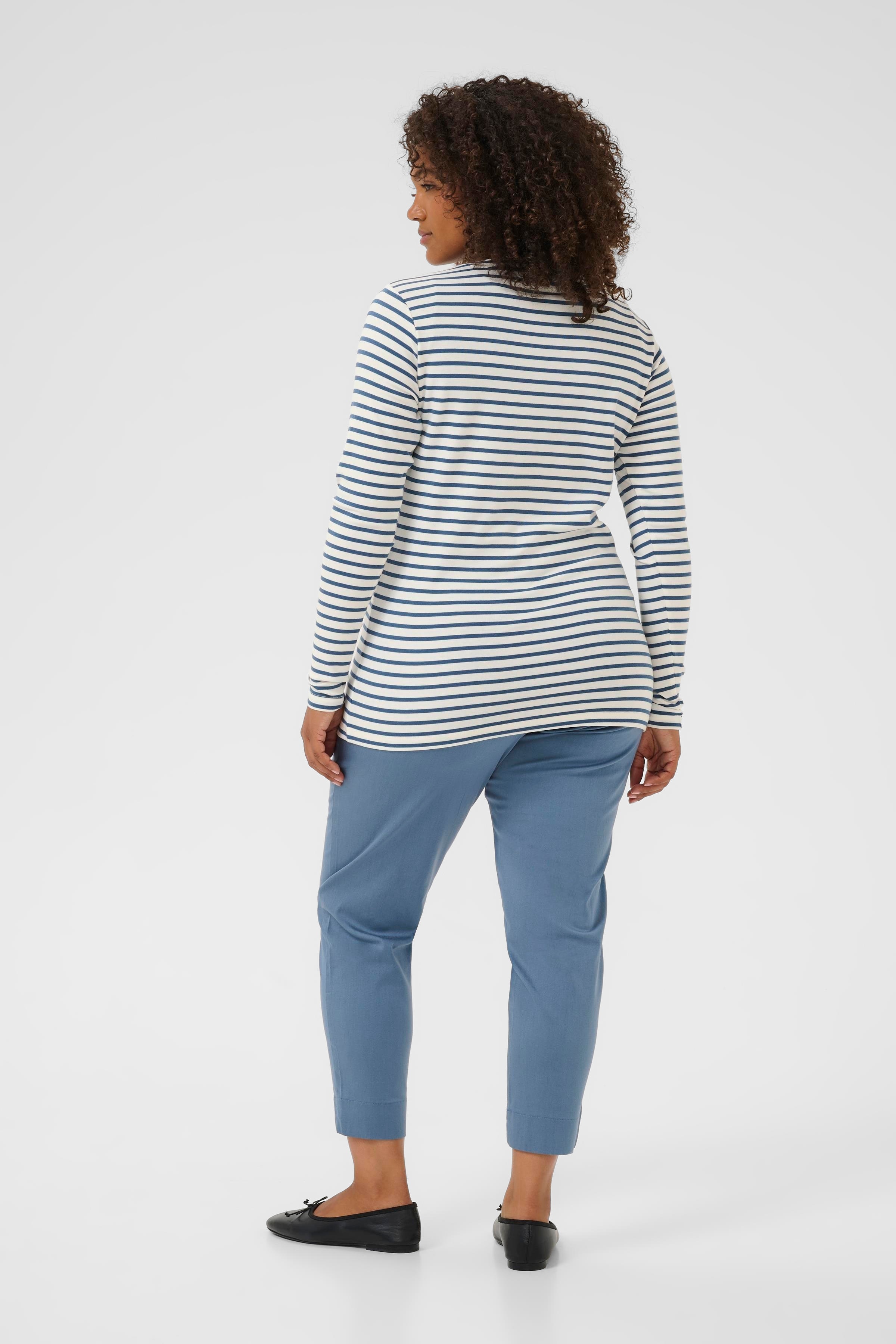 KClia T-shirt LOOKBOOK BACK 10580179-108413