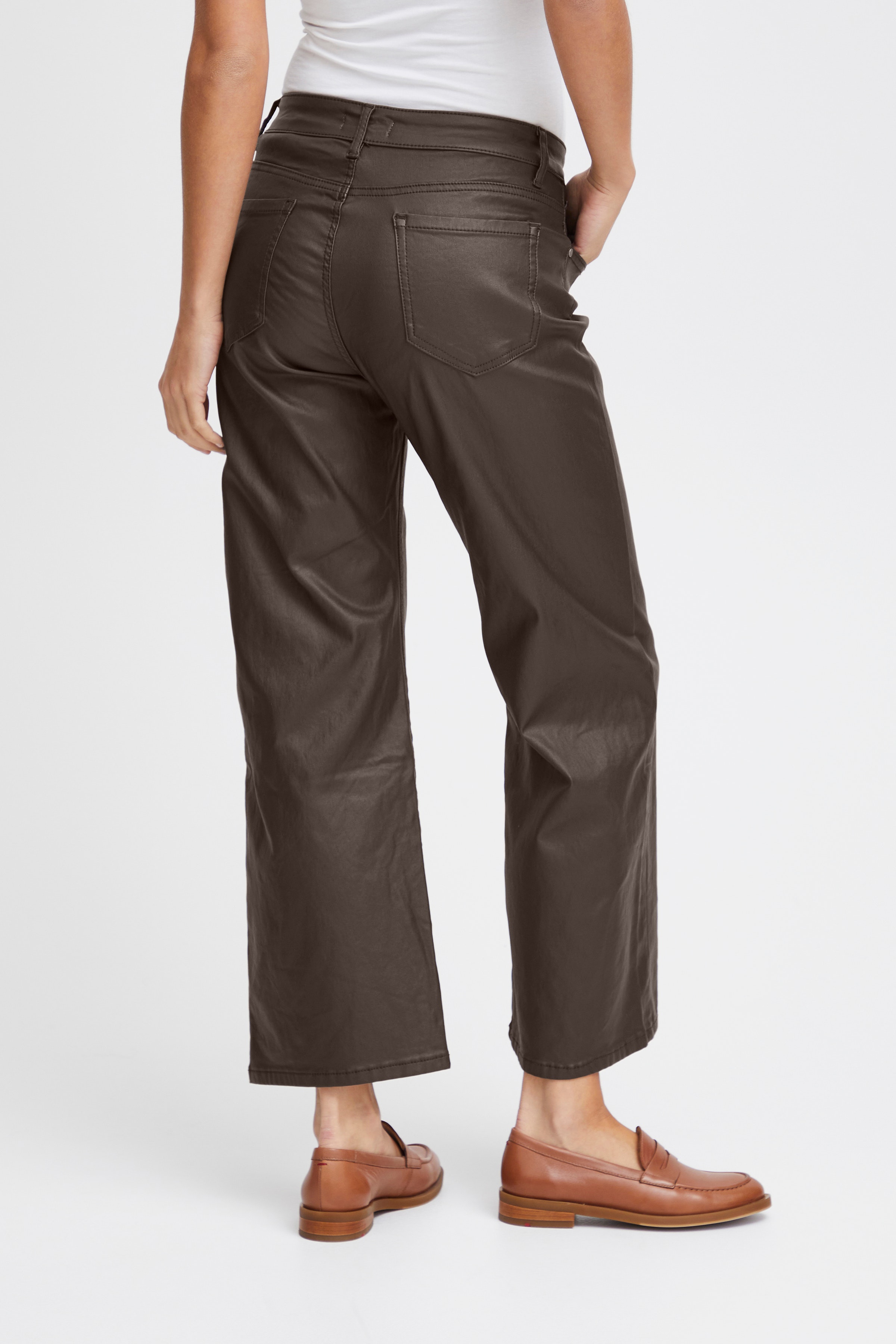 SBCOATED Trousers LOOKBOOK FRONT 22100315-190912