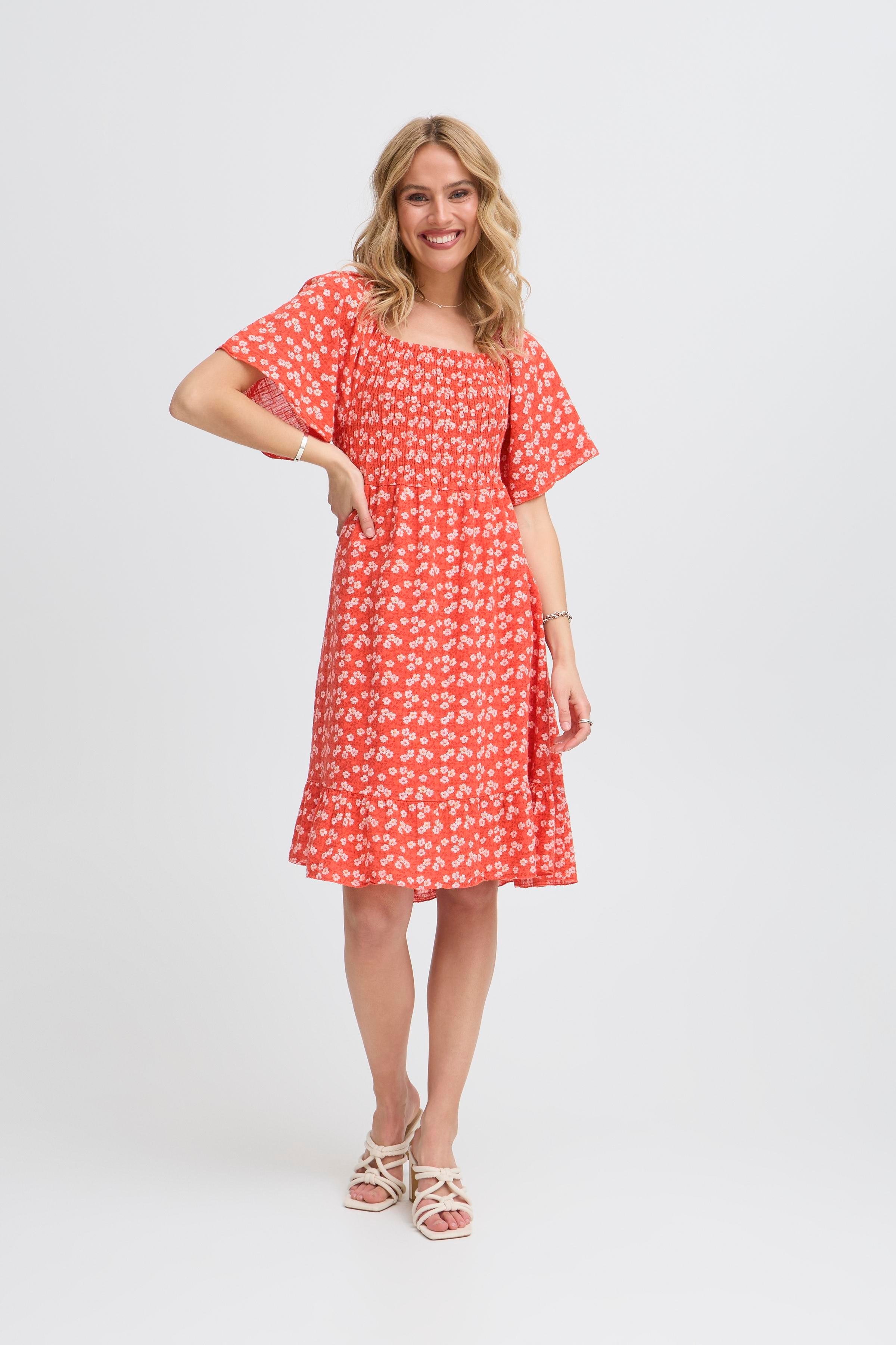 SBALEXA Kjole LOOKBOOK FRONT 22100973-181762