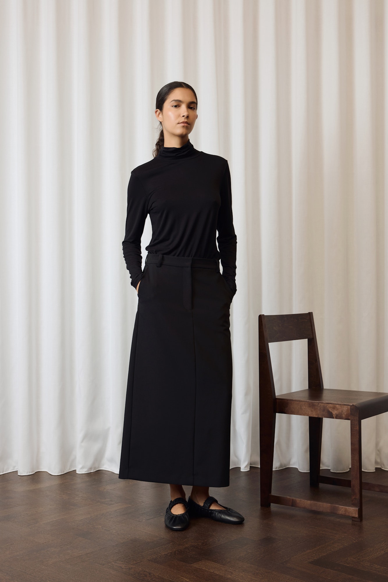 SLHanadi Rollneck LOCATION NONE 30403340-194008