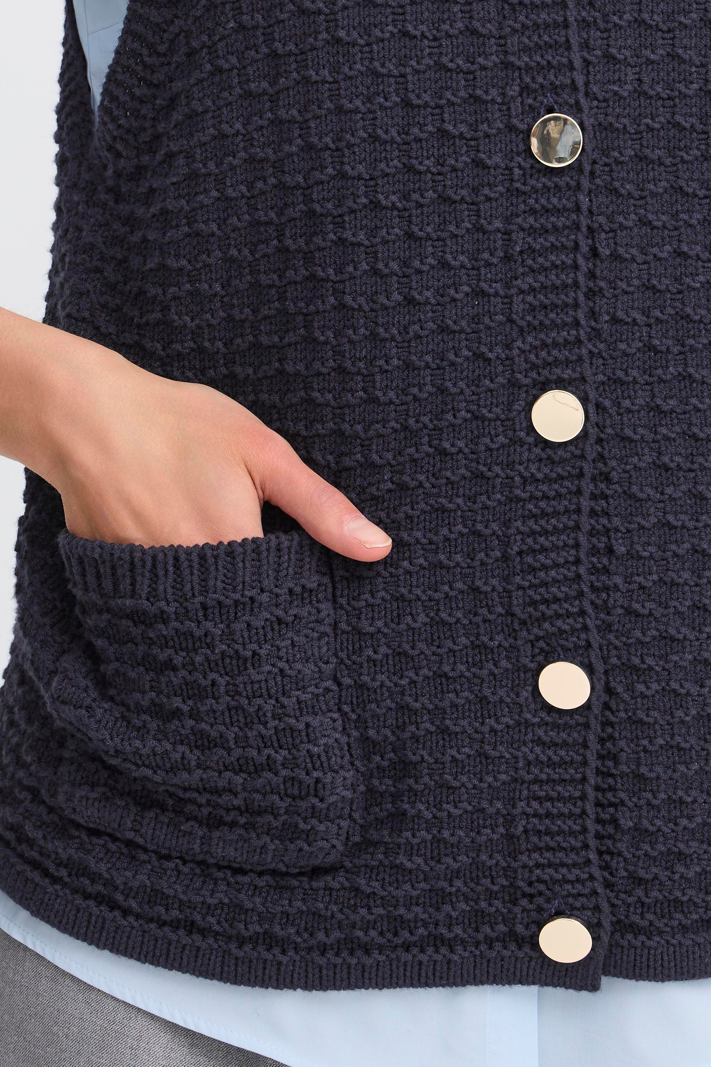 FRKENNA Vest LOOKBOOK DETAIL 20615953-193924