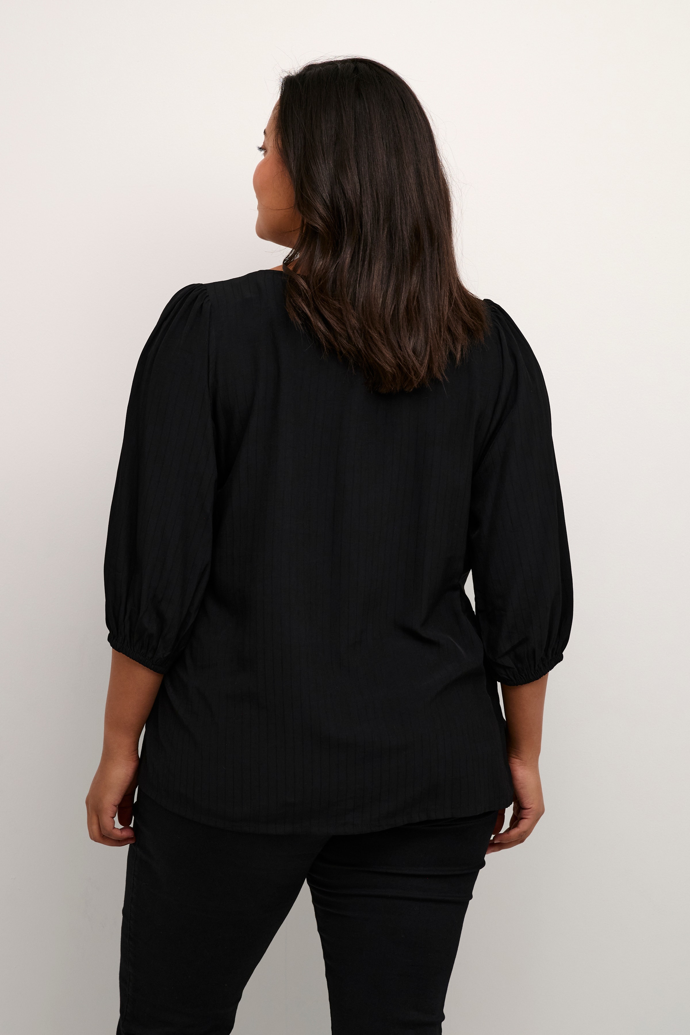 KCjoanna Bluse LOOKBOOK BACK 10580970-100121