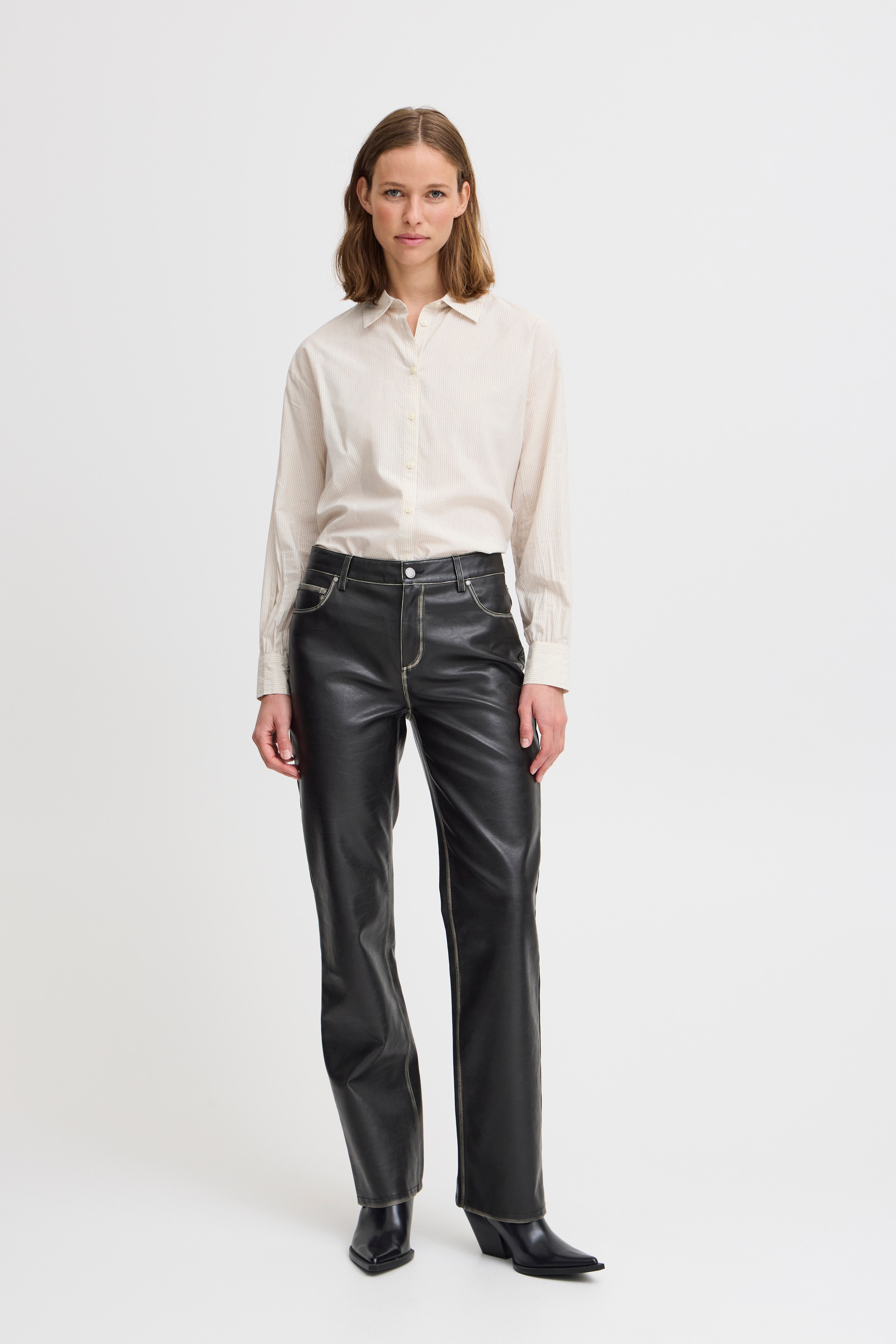 BYCASHA Hose LOOKBOOK FRONT 20815175-203363