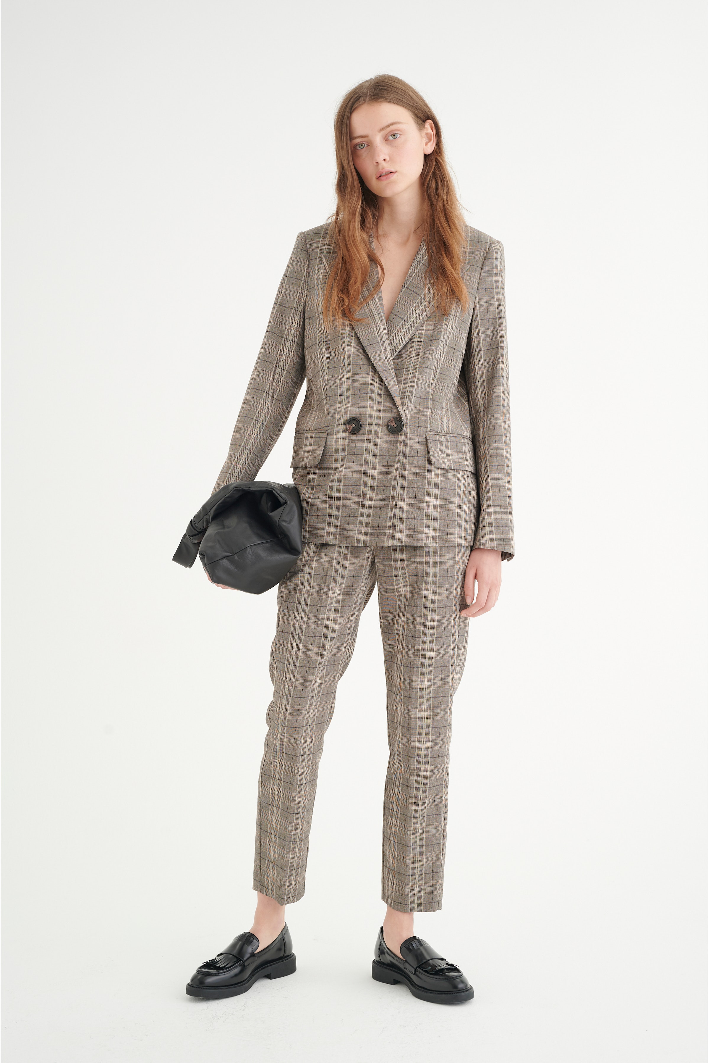CallinaIW Bukser LOOKBOOK FRONT 30106623-300354