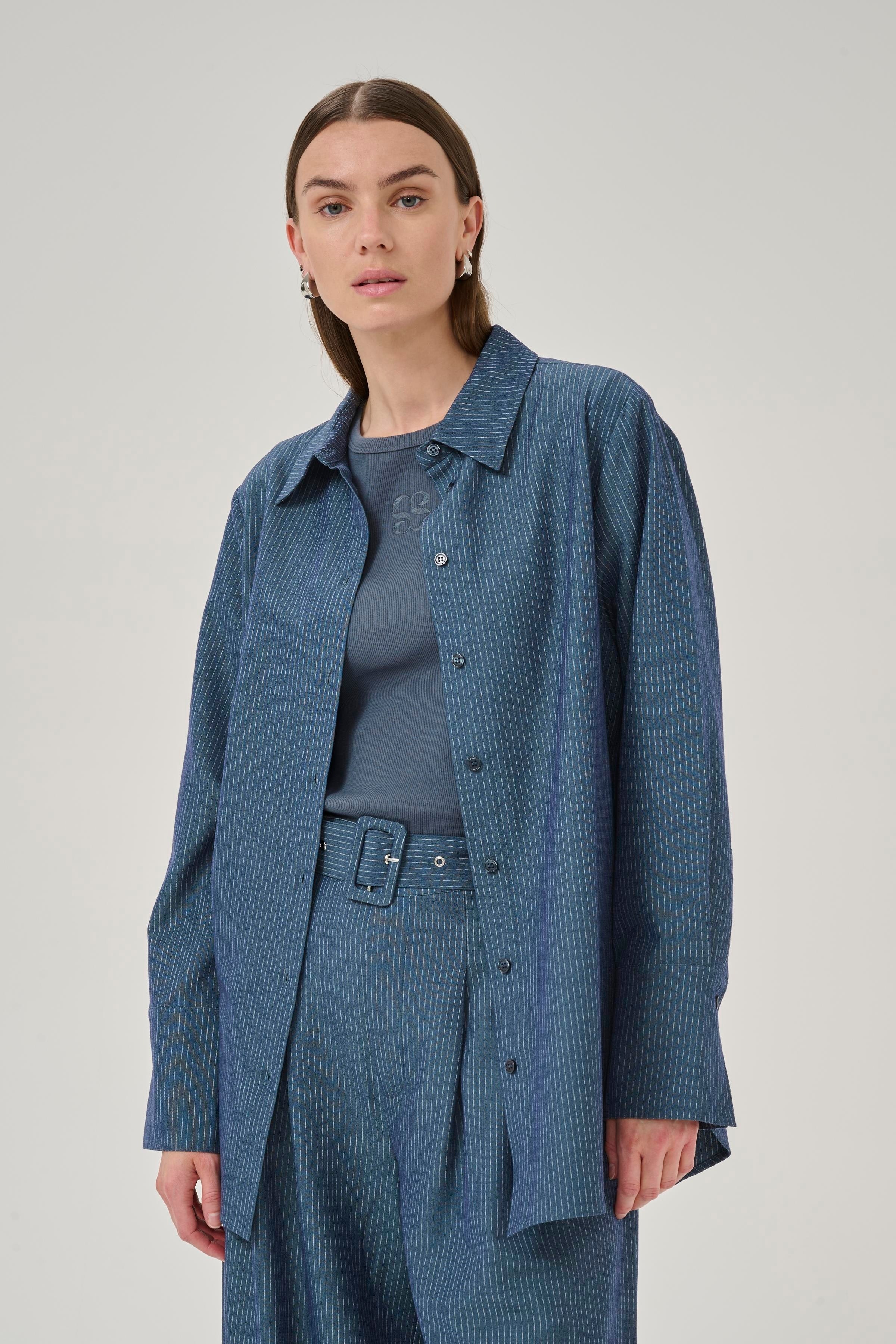 VittaMW Hemd LOOKBOOK FRONT 10705001-108253