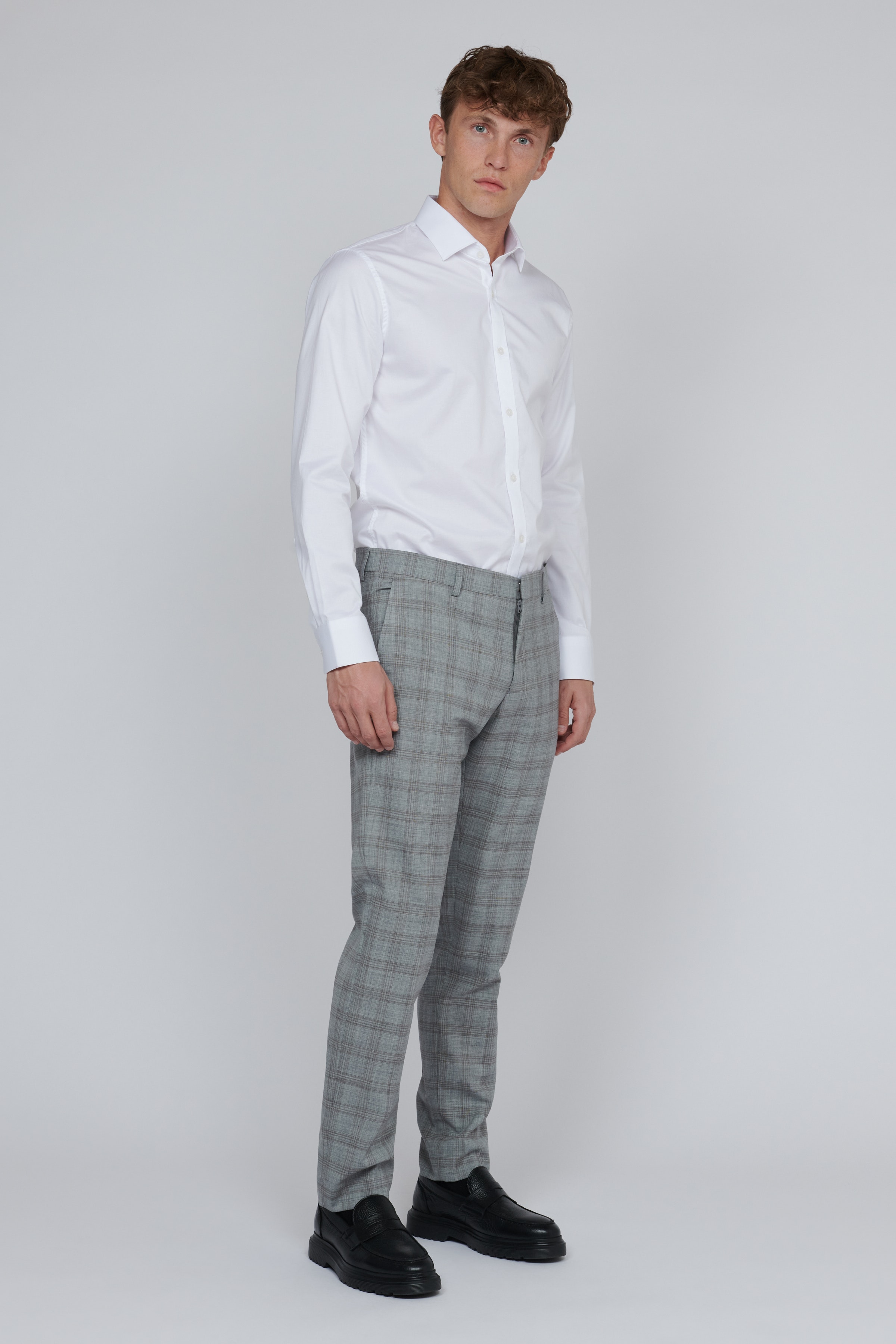 MAlas Trousers LOOKBOOK FRONT 30207213-1647031