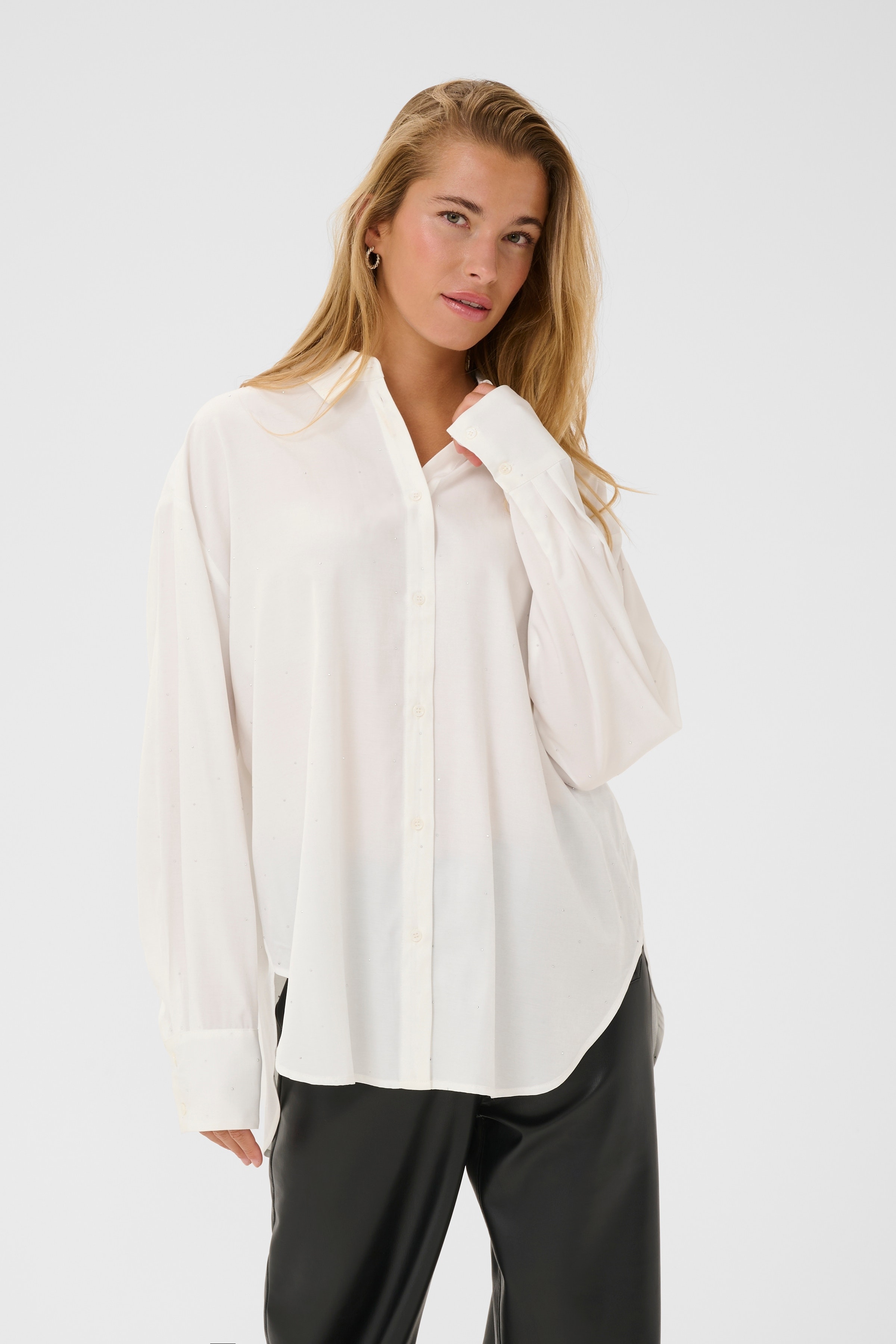 KAida Skjorte LOOKBOOK FRONT 10510820-110602