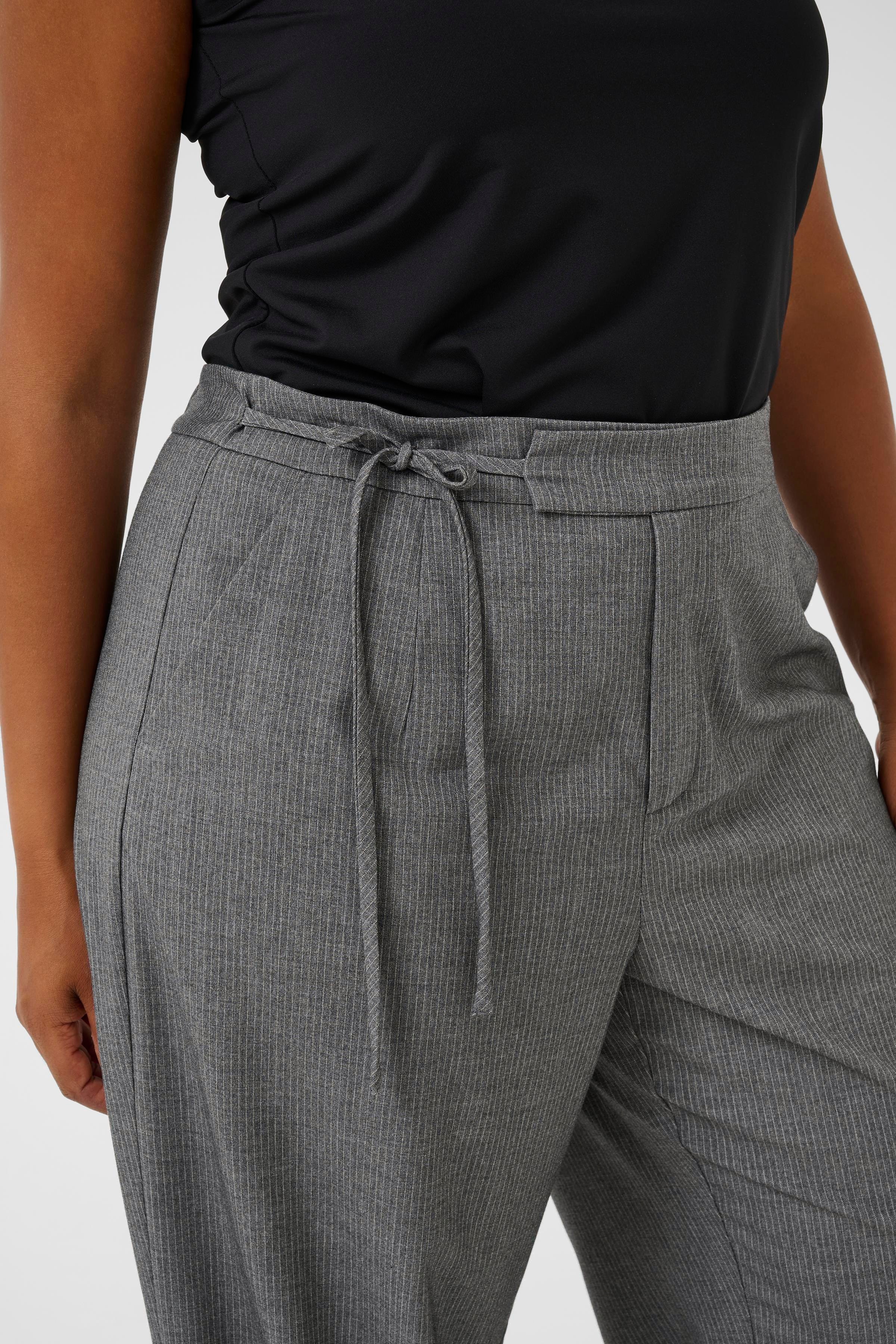 KCeliana Hose LOOKBOOK DETAIL 10583627-108214