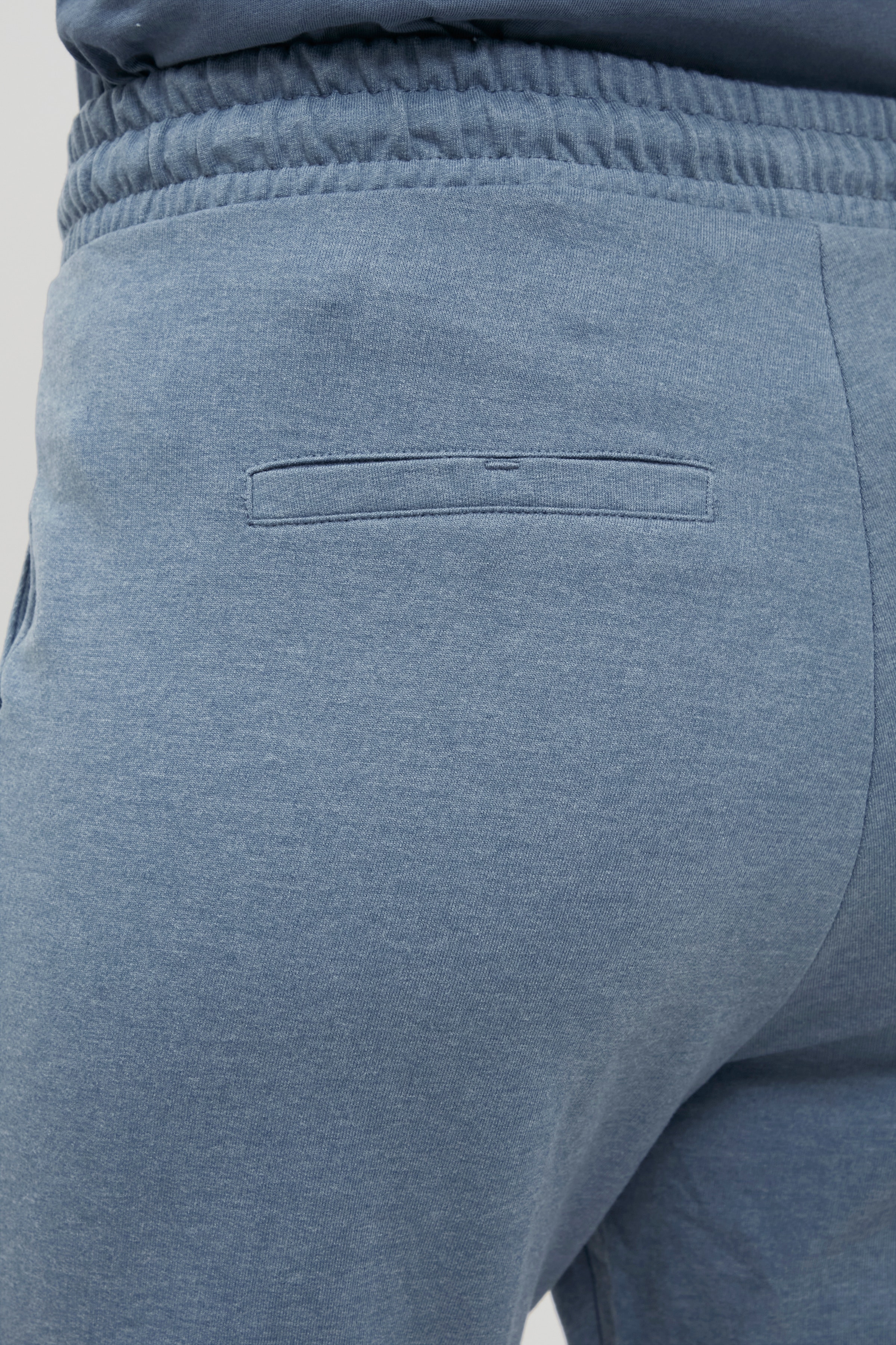 FRBESWEAT Trousers LOOKBOOK FRONT 20609437-184028