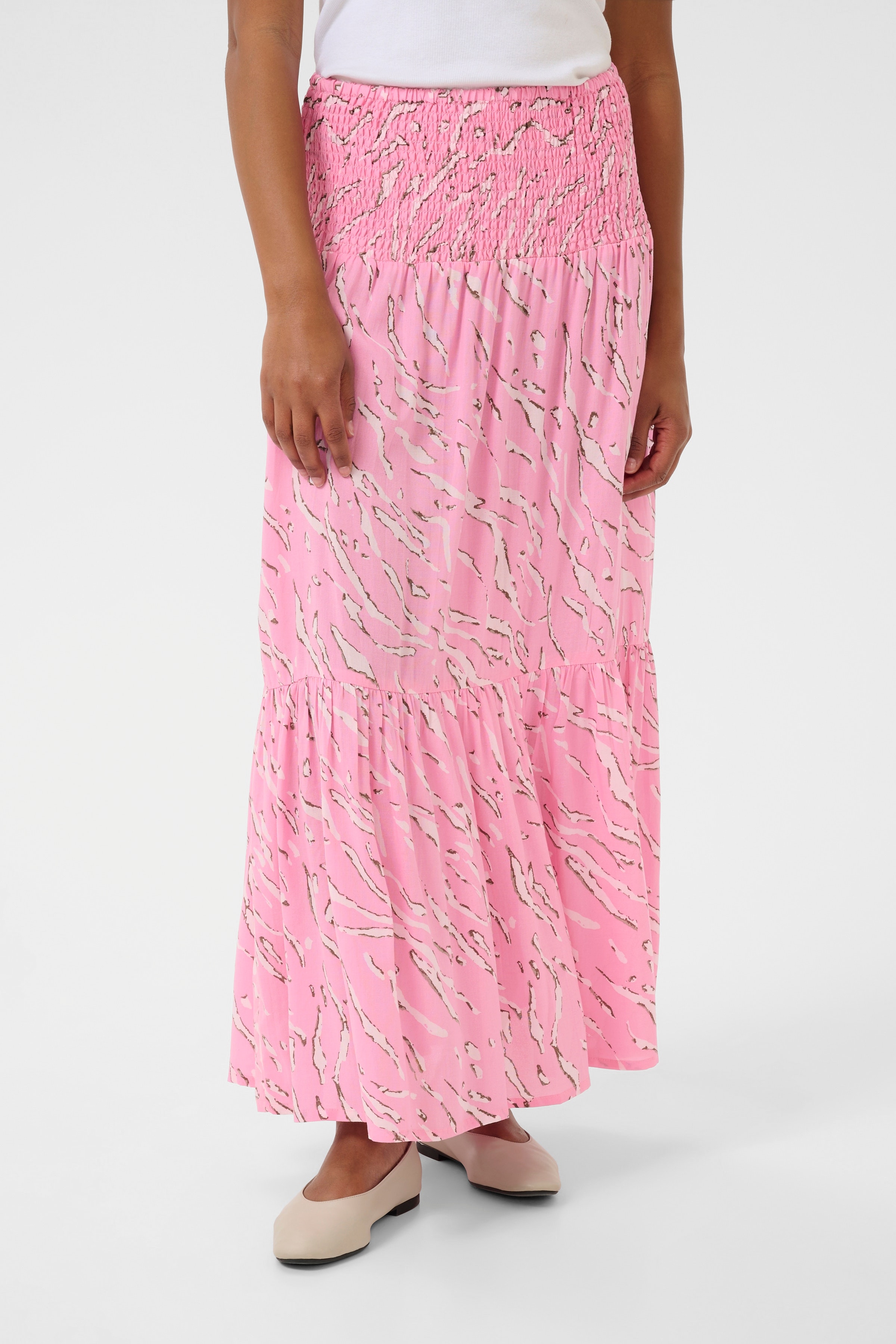 KAmaxi Kjol LOOKBOOK FRONT 10508816-108550