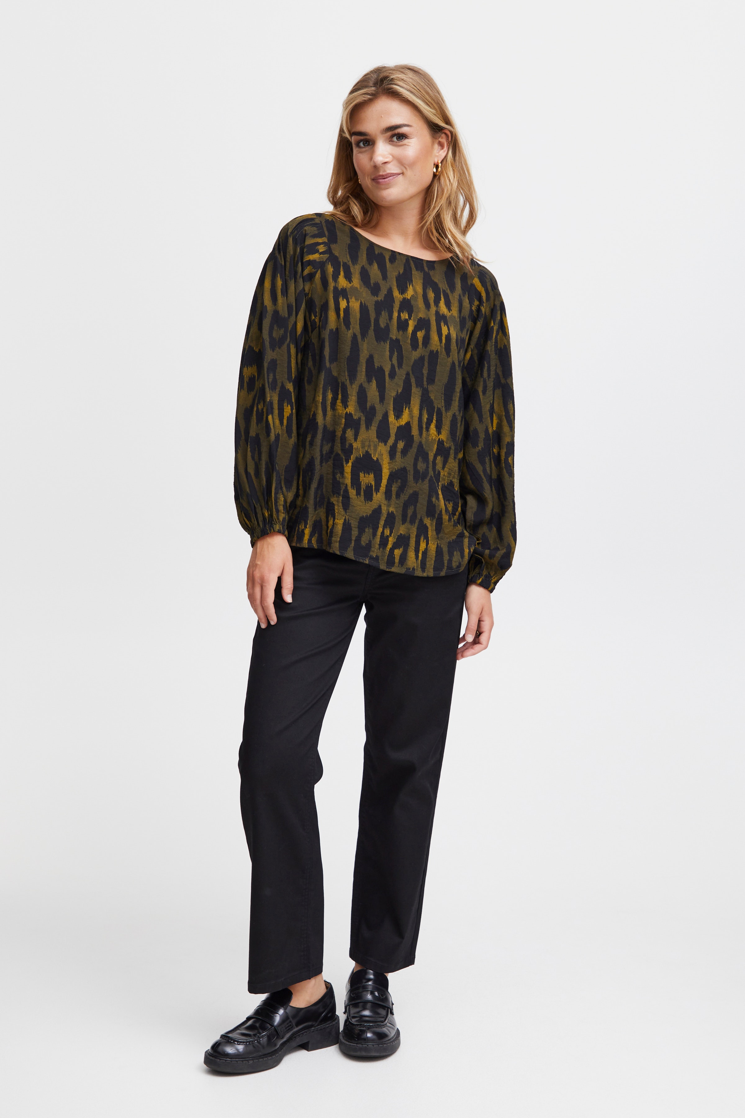 FRLEONI Blus LOOKBOOK FRONT 20612701-202439