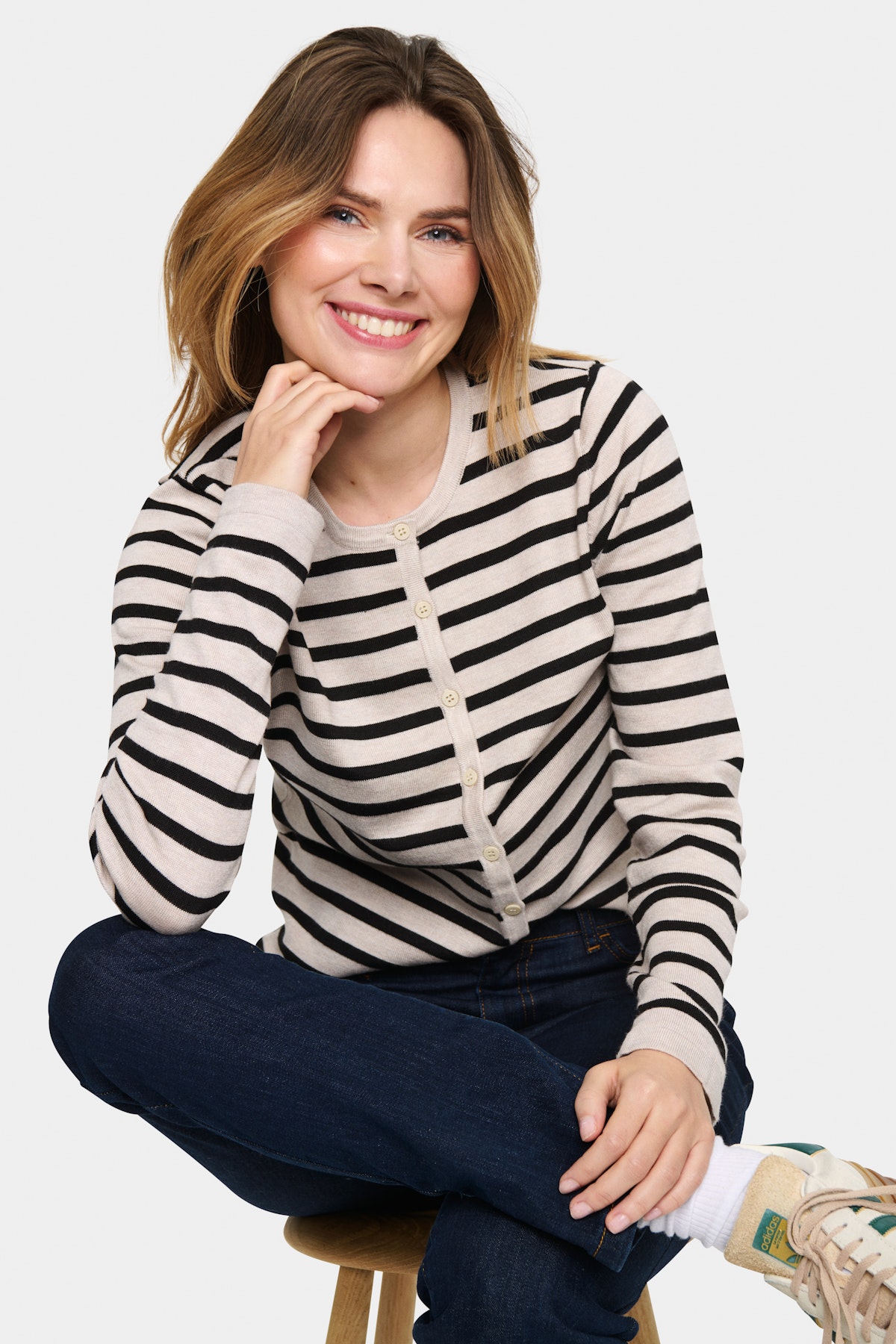 MilaSZ Cardigan in gray morn mila stripe colour