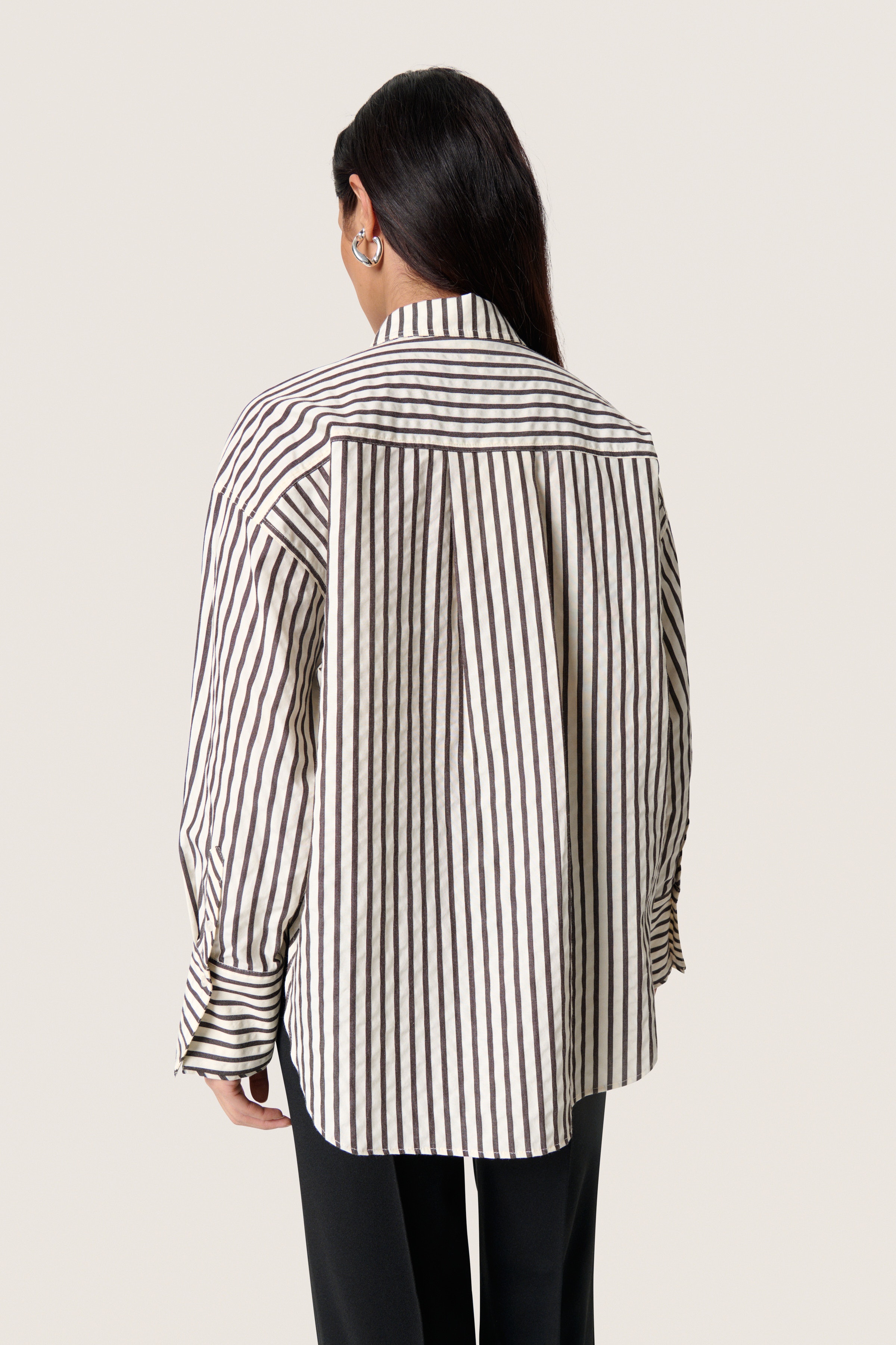 SLToledo Hemd LOOKBOOK BACK 30408603-304162