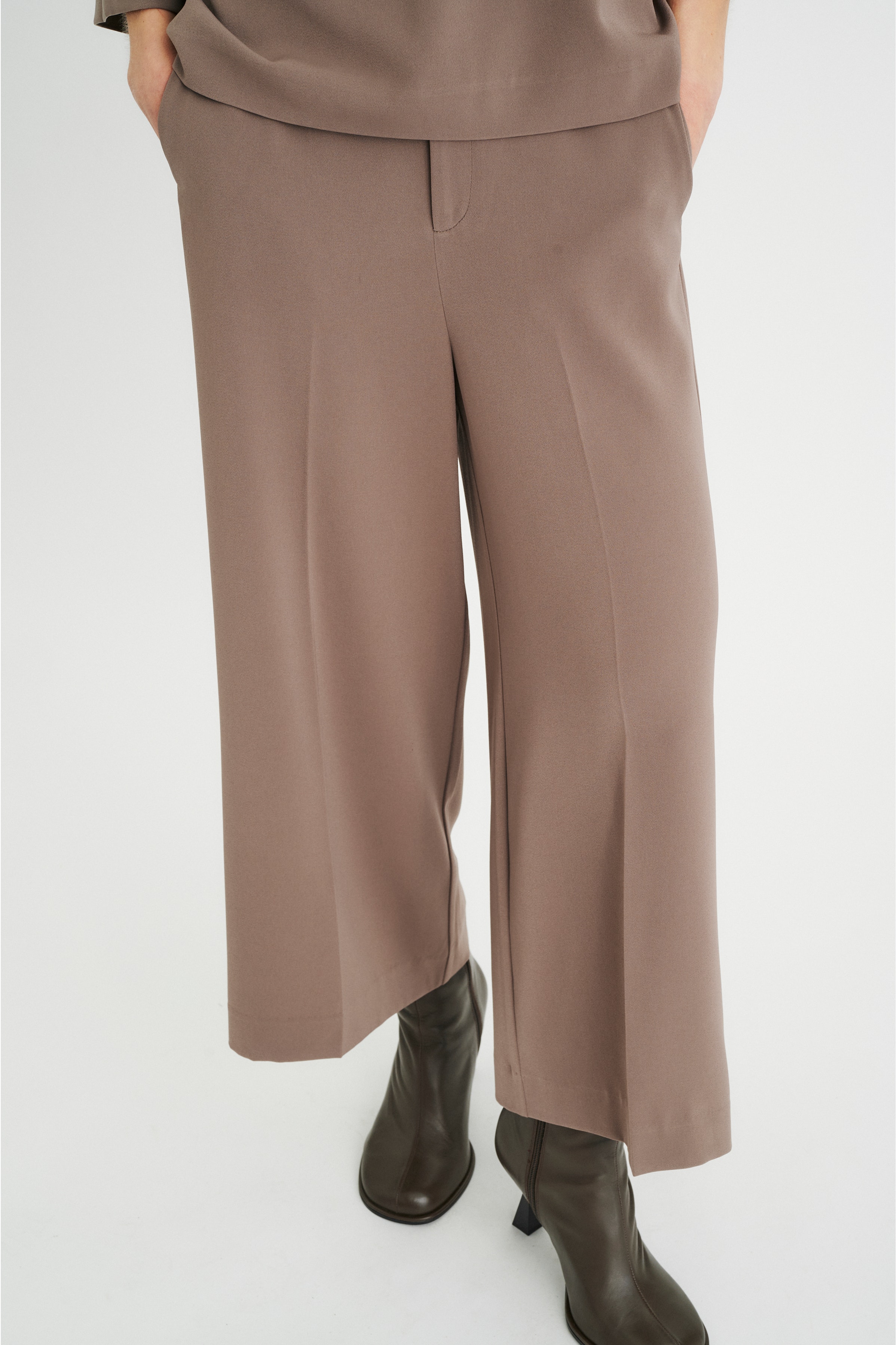 CadiaIW Pants Suiting LOOKBOOK FRONT 30106599-181304