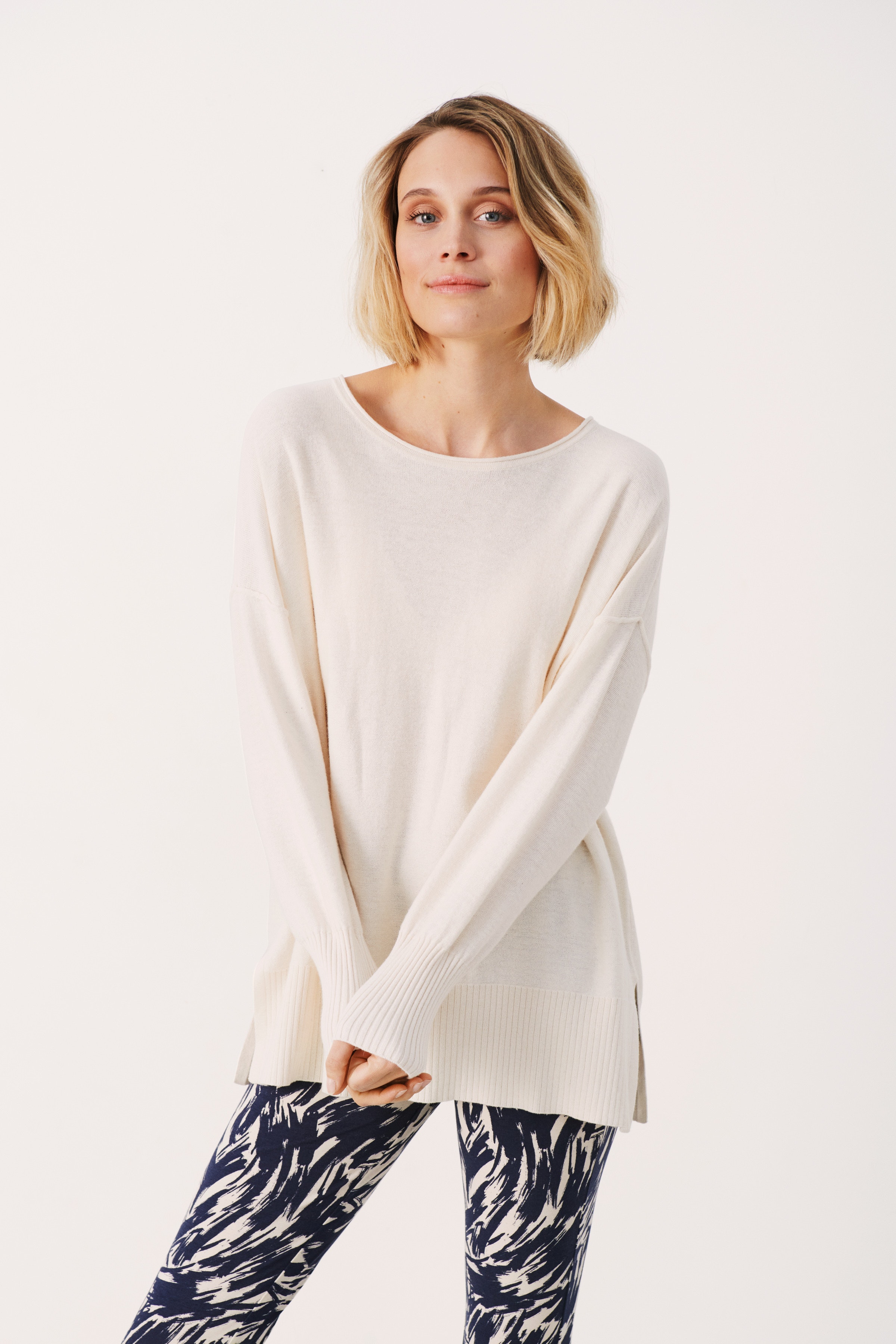 IlivianaPW Pullover LOOKBOOK FRONT 30306651-120304