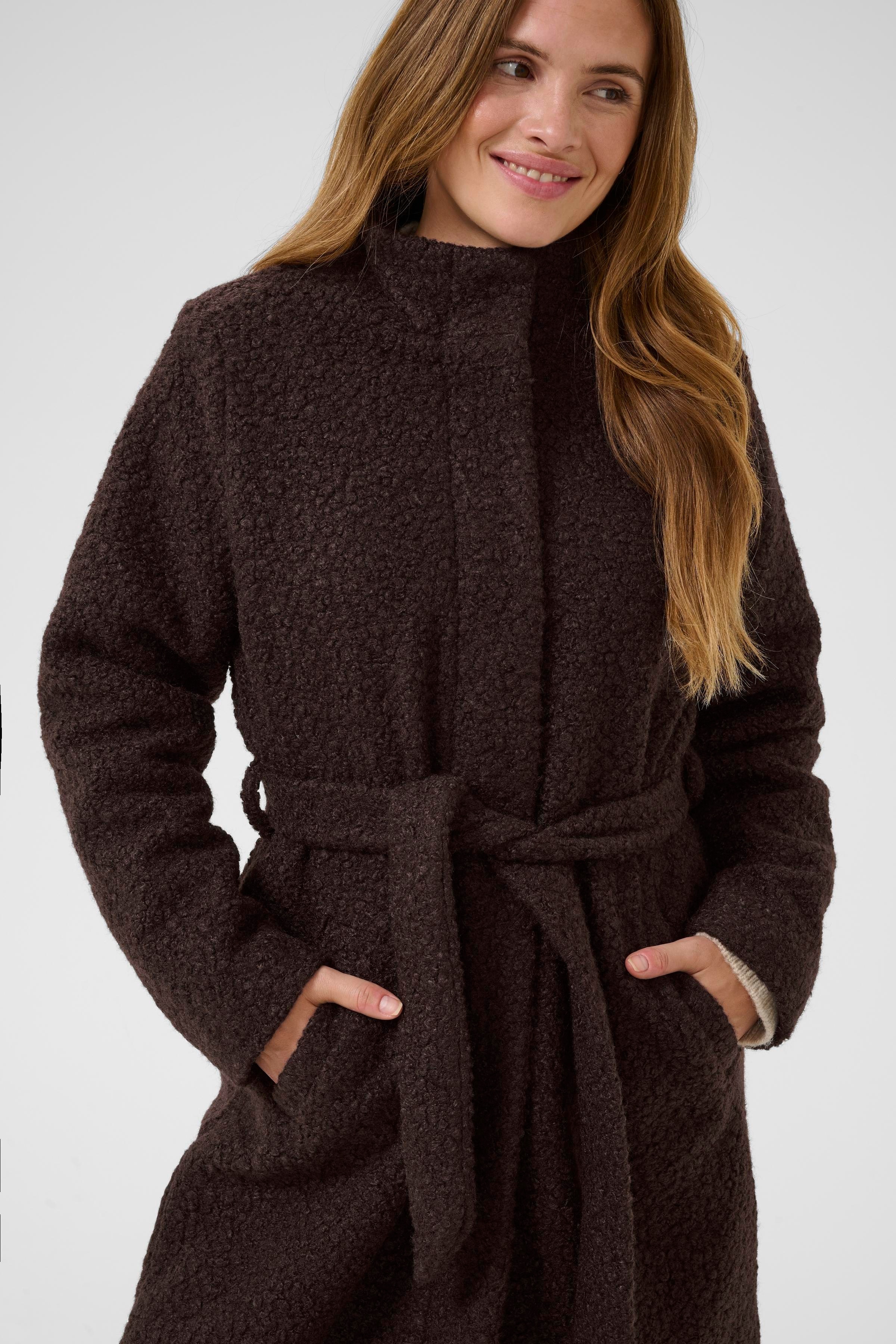 KAanne Coat LOOKBOOK DETAIL 10511203-191016