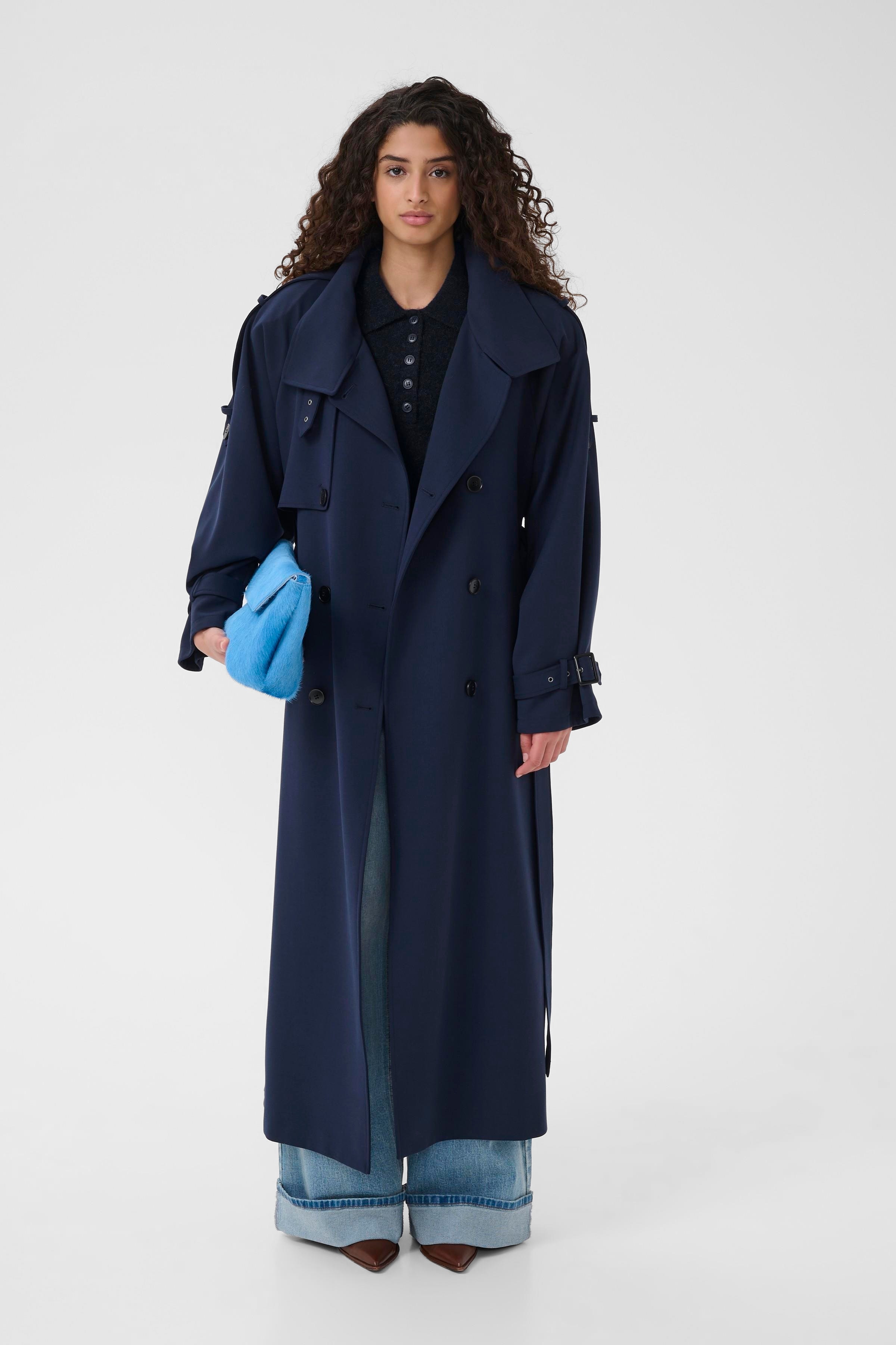 GZavic Coat LOOKBOOK FRONT 10910899-193922