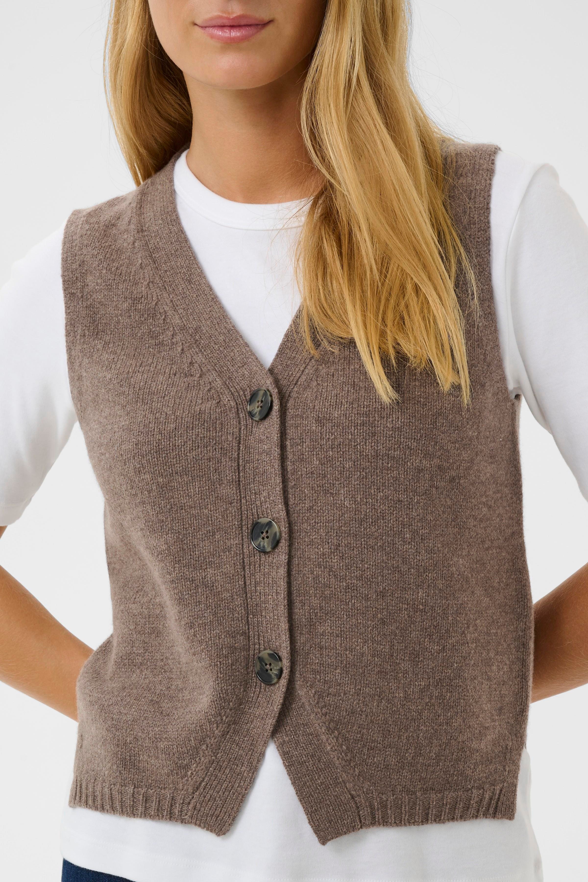 SylvaPW Waistcoat LOOKBOOK DETAIL 30310052-1813041