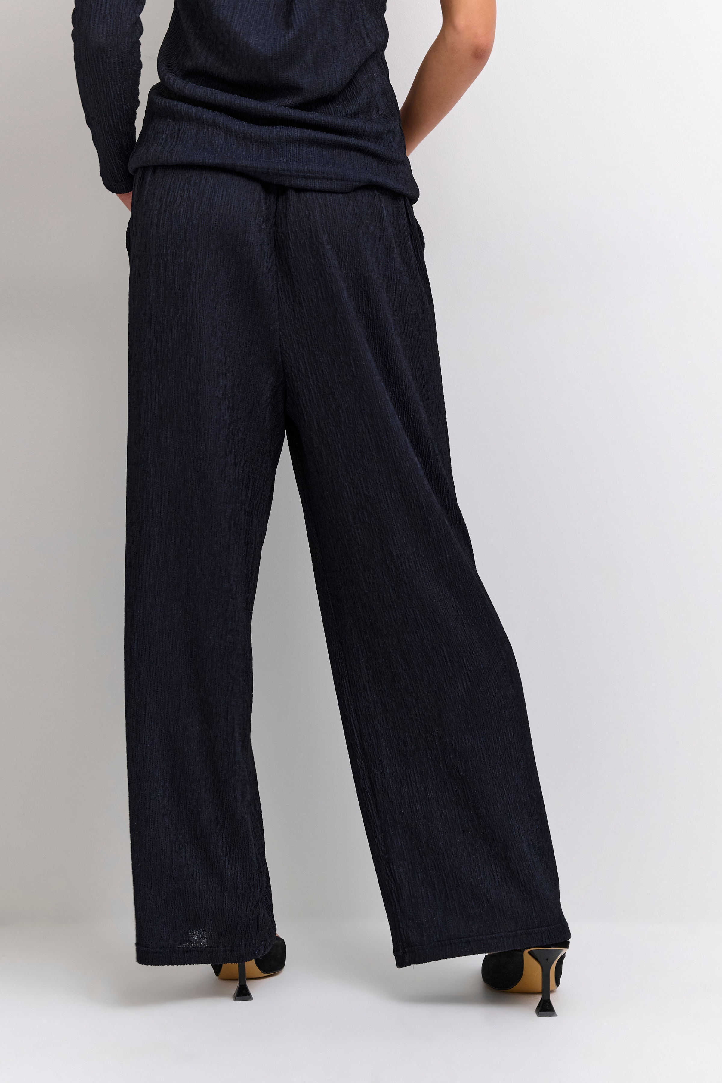 KikoMW Broek LOOKBOOK BACK 10704072-103565