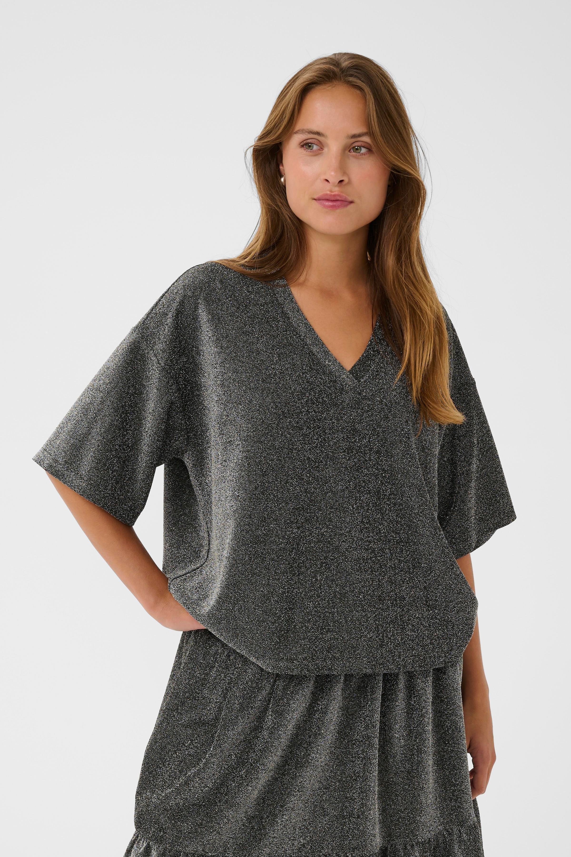 KArita T-shirt LOOKBOOK FRONT 10510917-108581