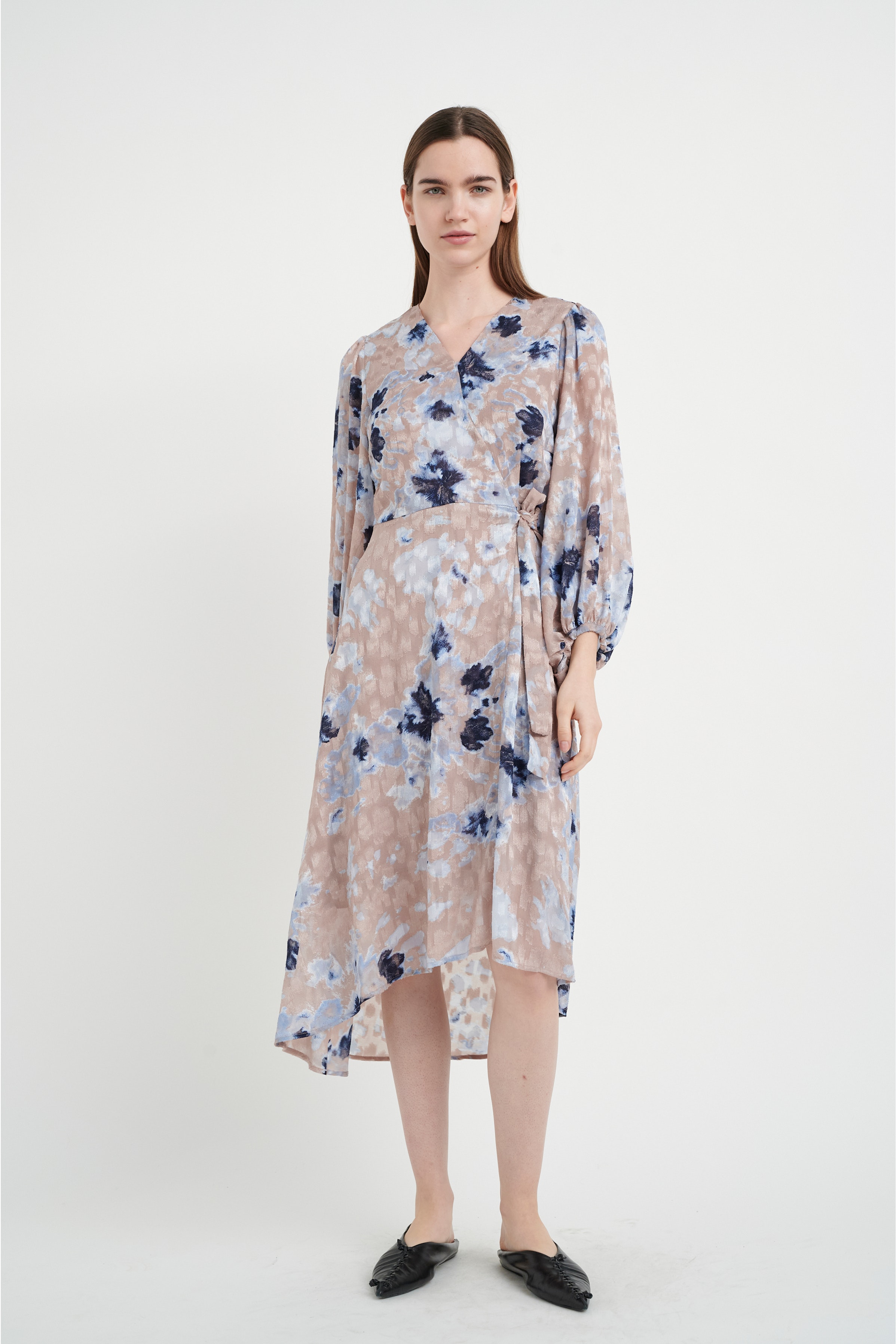 BloomieIW Kleid LOOKBOOK FRONT 30107684-301557