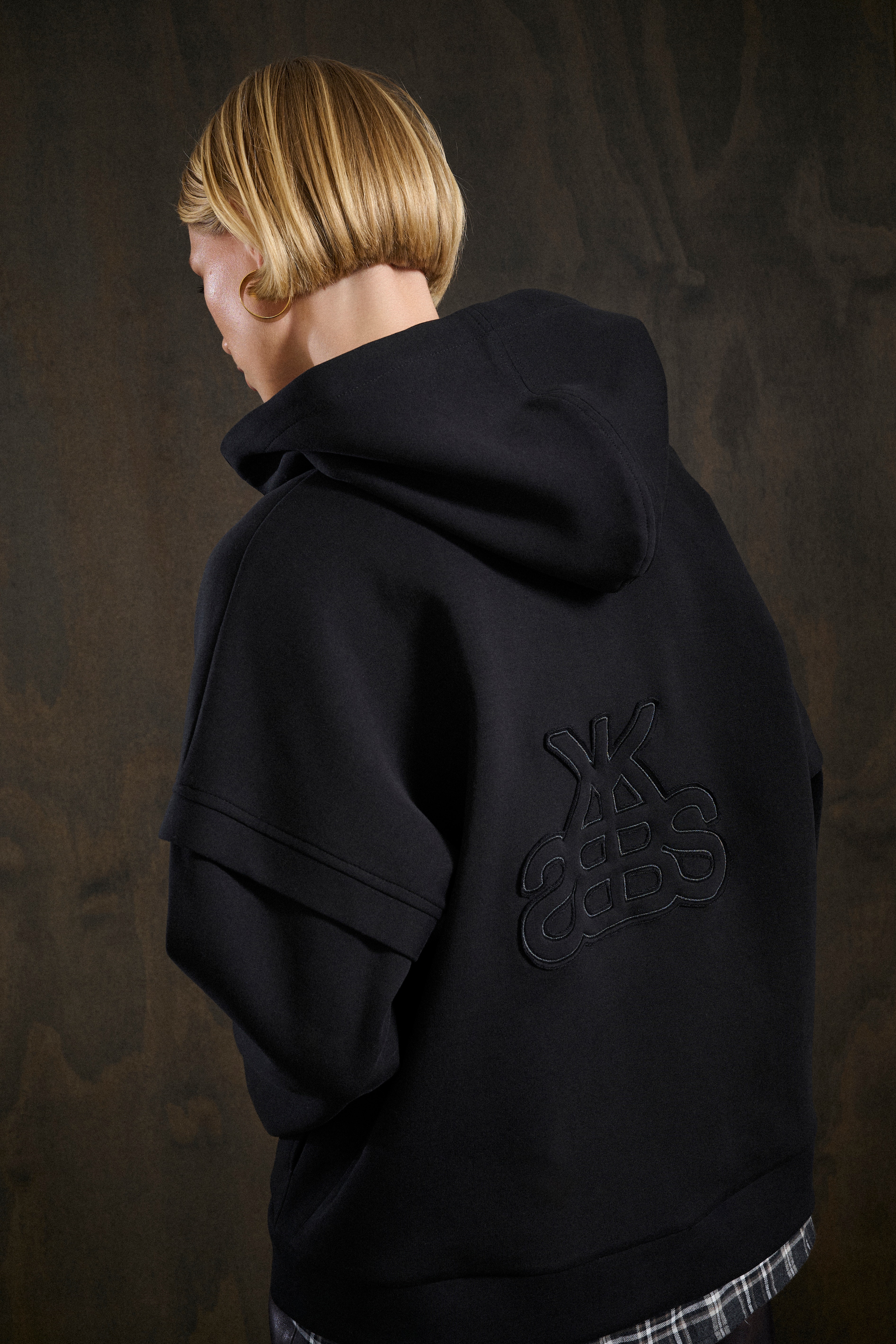 KBBanks Sweatshirt LOCATION NONE 10105590-194008