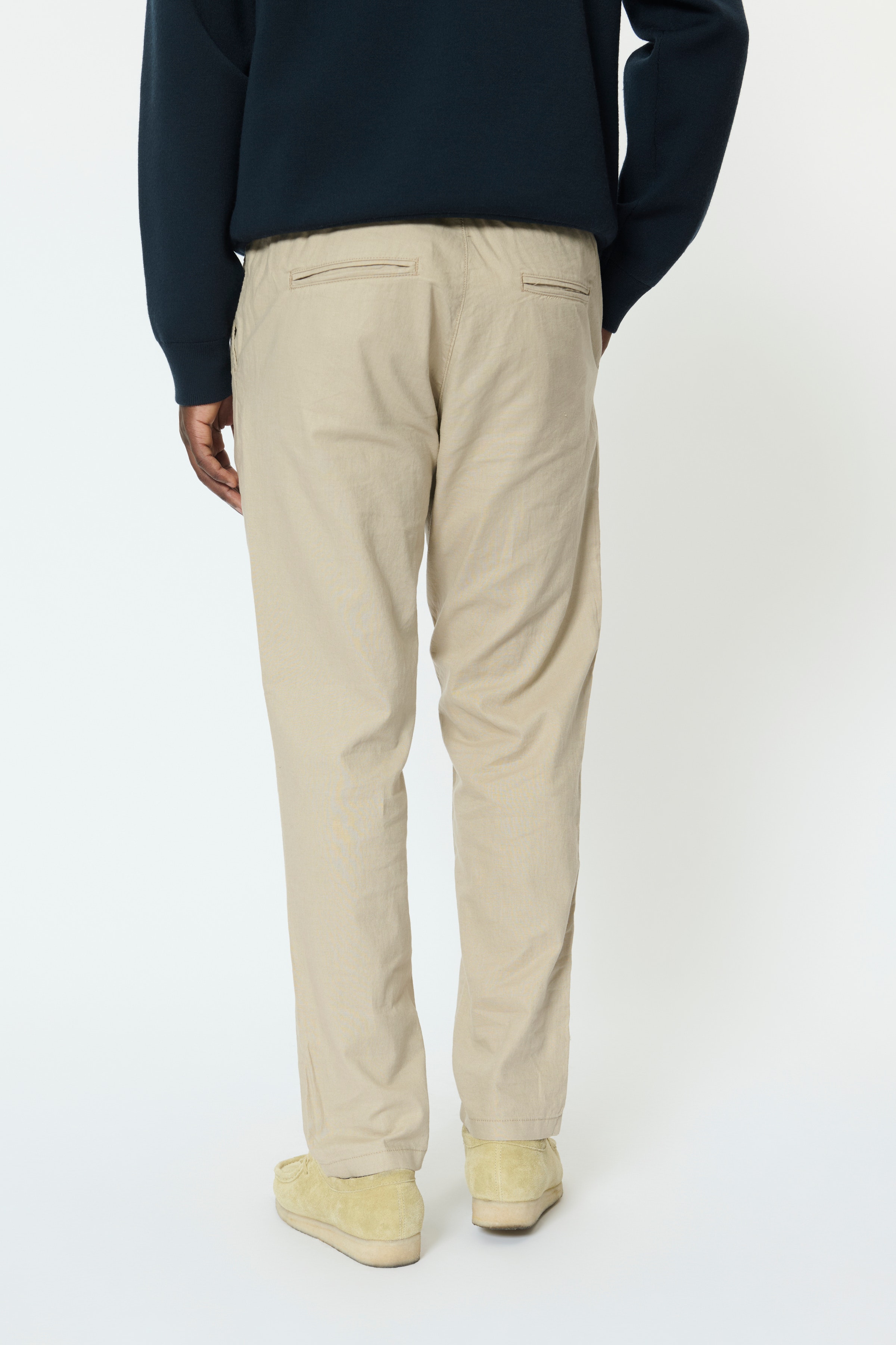 MAbarton linen trousers LOOKBOOK BACK 30206031-160906