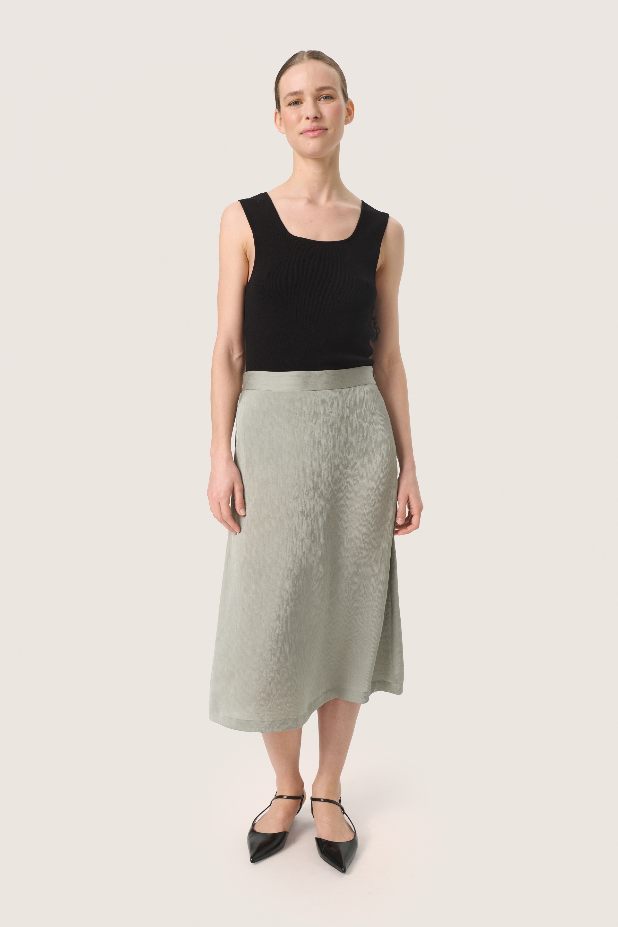 SLIoana Skirt LOOKBOOK FRONT 30407954-176206