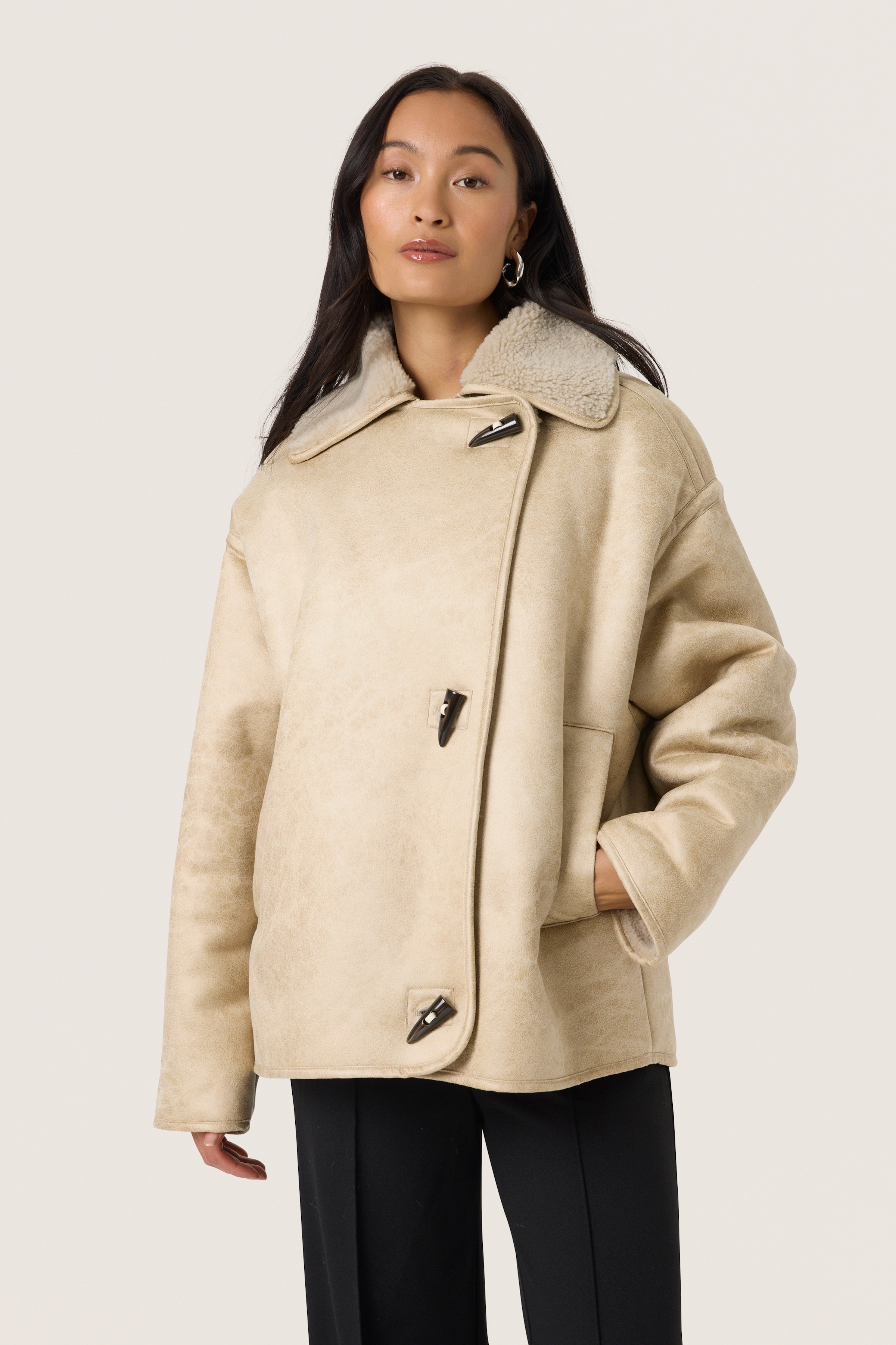 SLEvannah Outerwear LOOKBOOK FRONT 30408254-130404