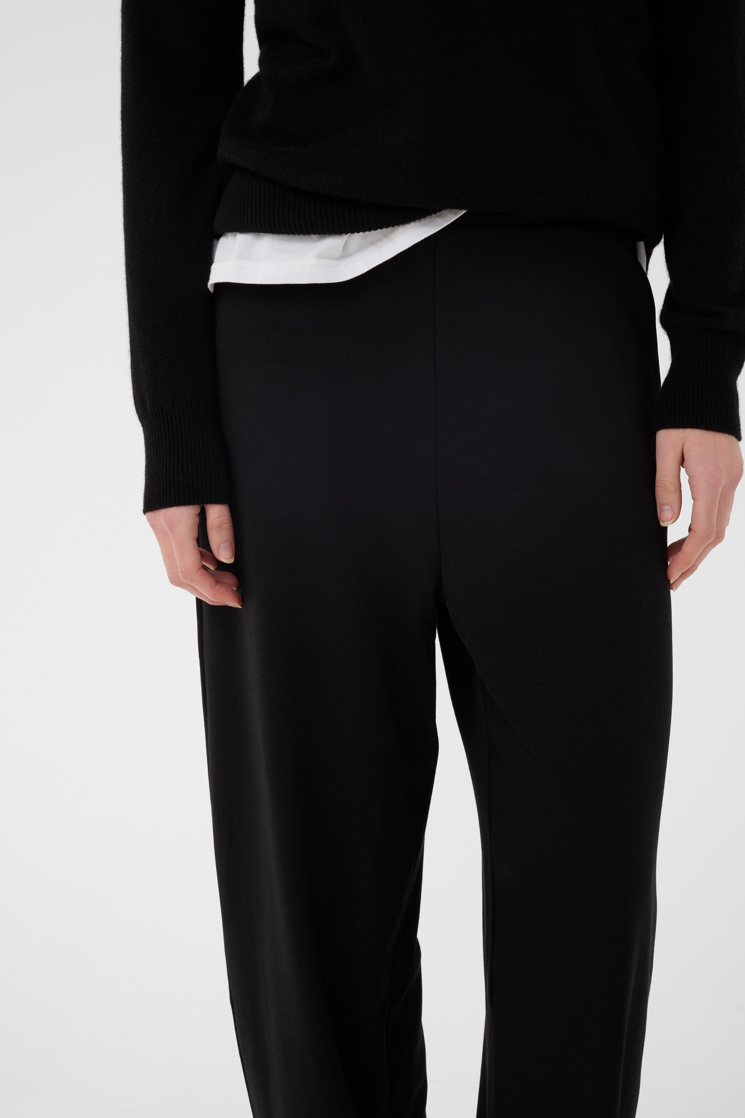 BekyIW Hose LOOKBOOK DETAIL 30111195-194008