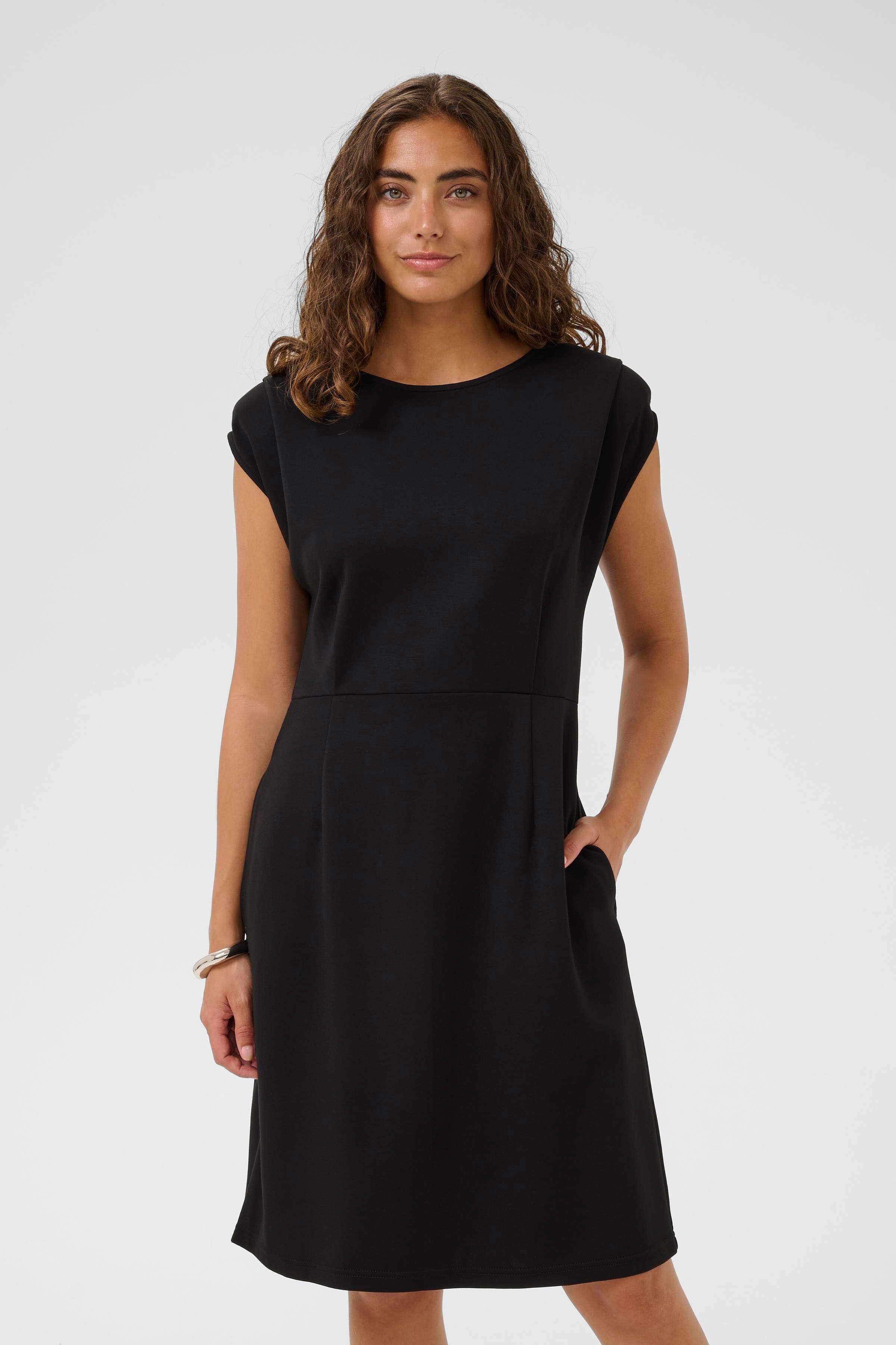 CUmesi Kjole LOOKBOOK FRONT 50112678-500012