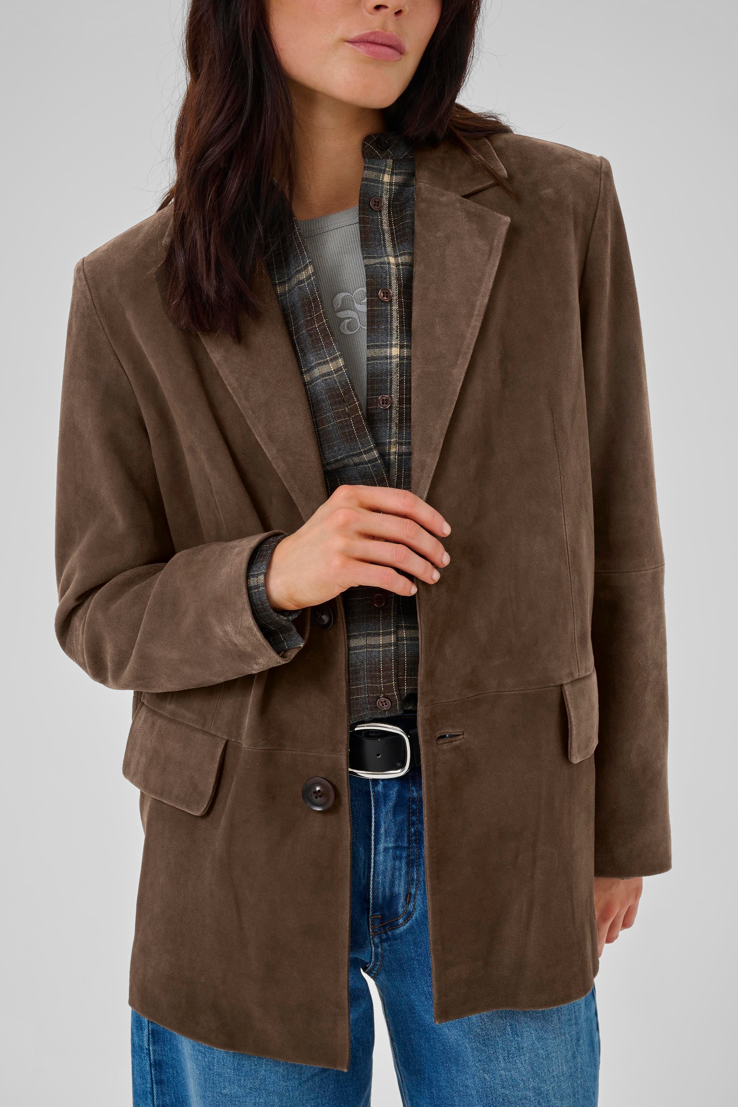 TaraMW Suéde jas LOCATION NONE 10705298-190840