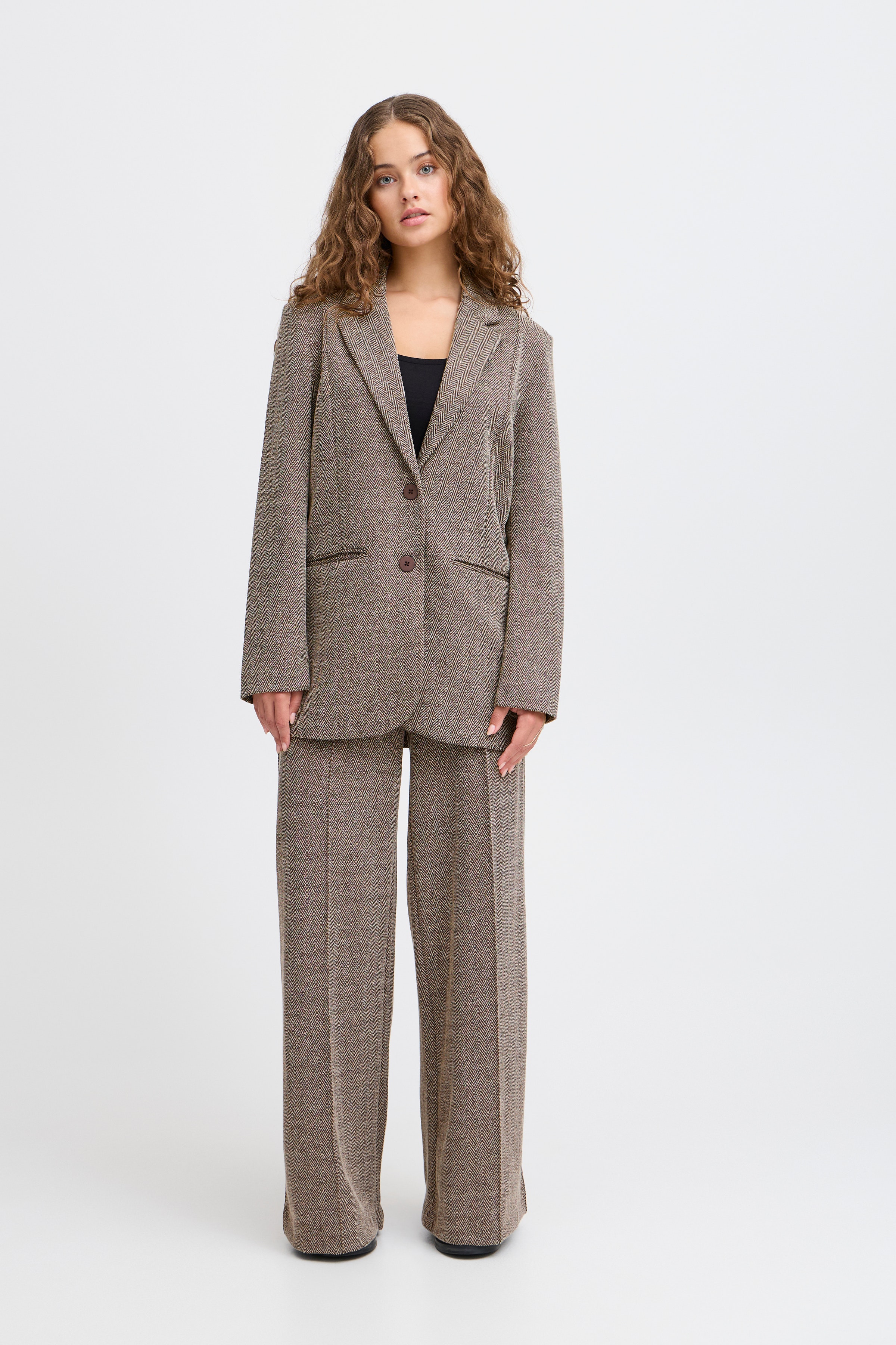 IHKATE Blazer LOOKBOOK FRONT 20121605-204115