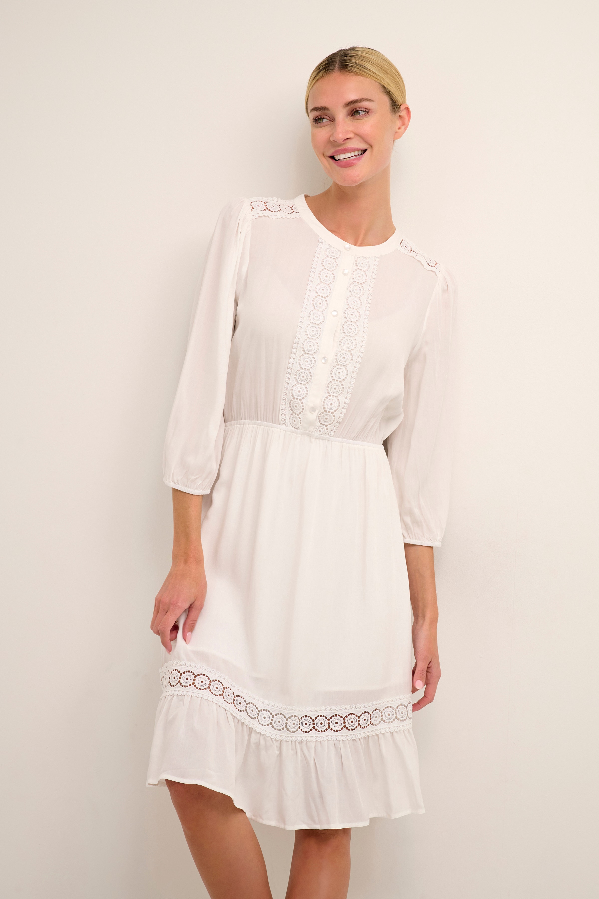 KAfreya Dress LOOKBOOK FRONT 10507544-110602