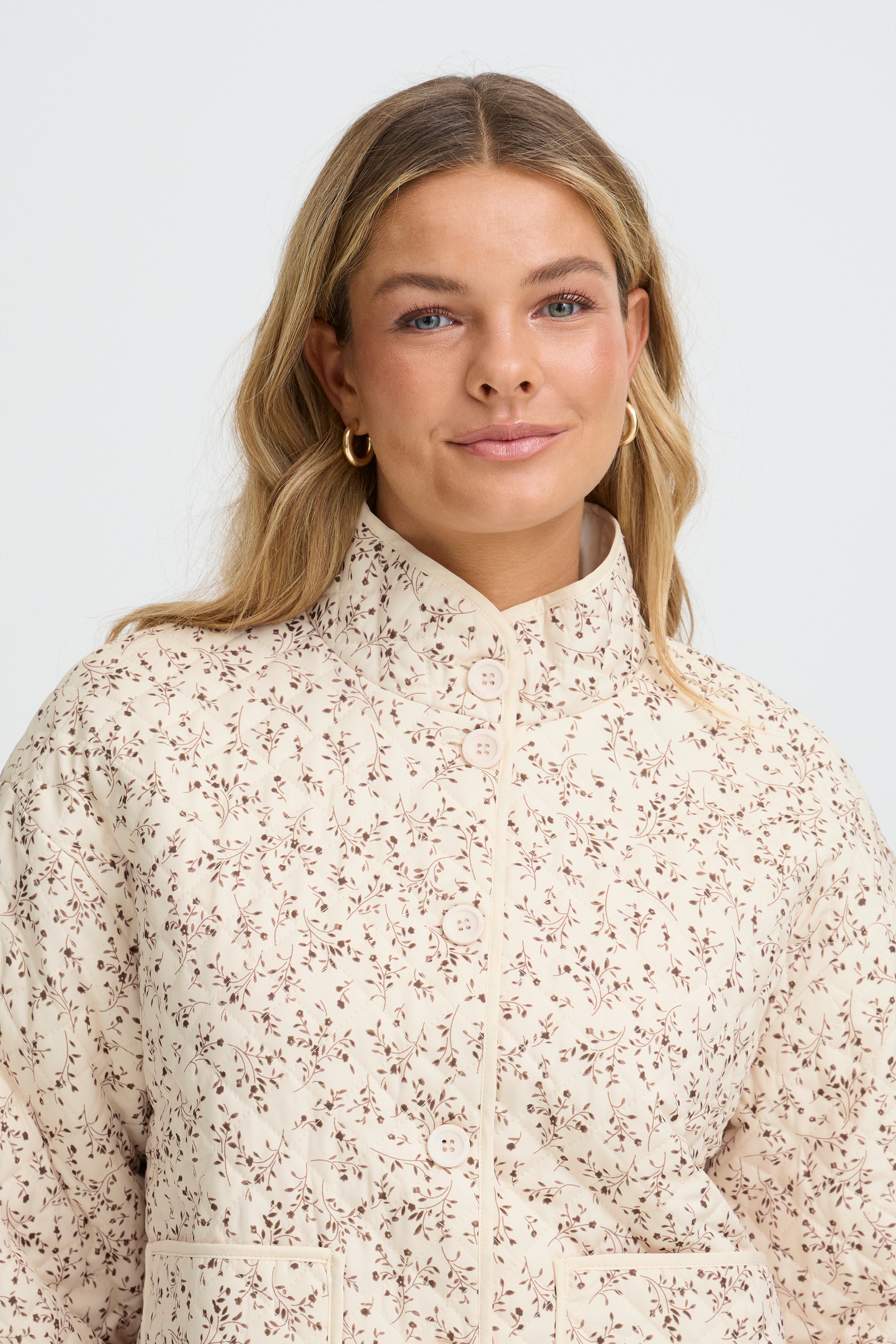 FRCLAUDINE Casual jakke LOOKBOOK DETAIL 20617085-900007518