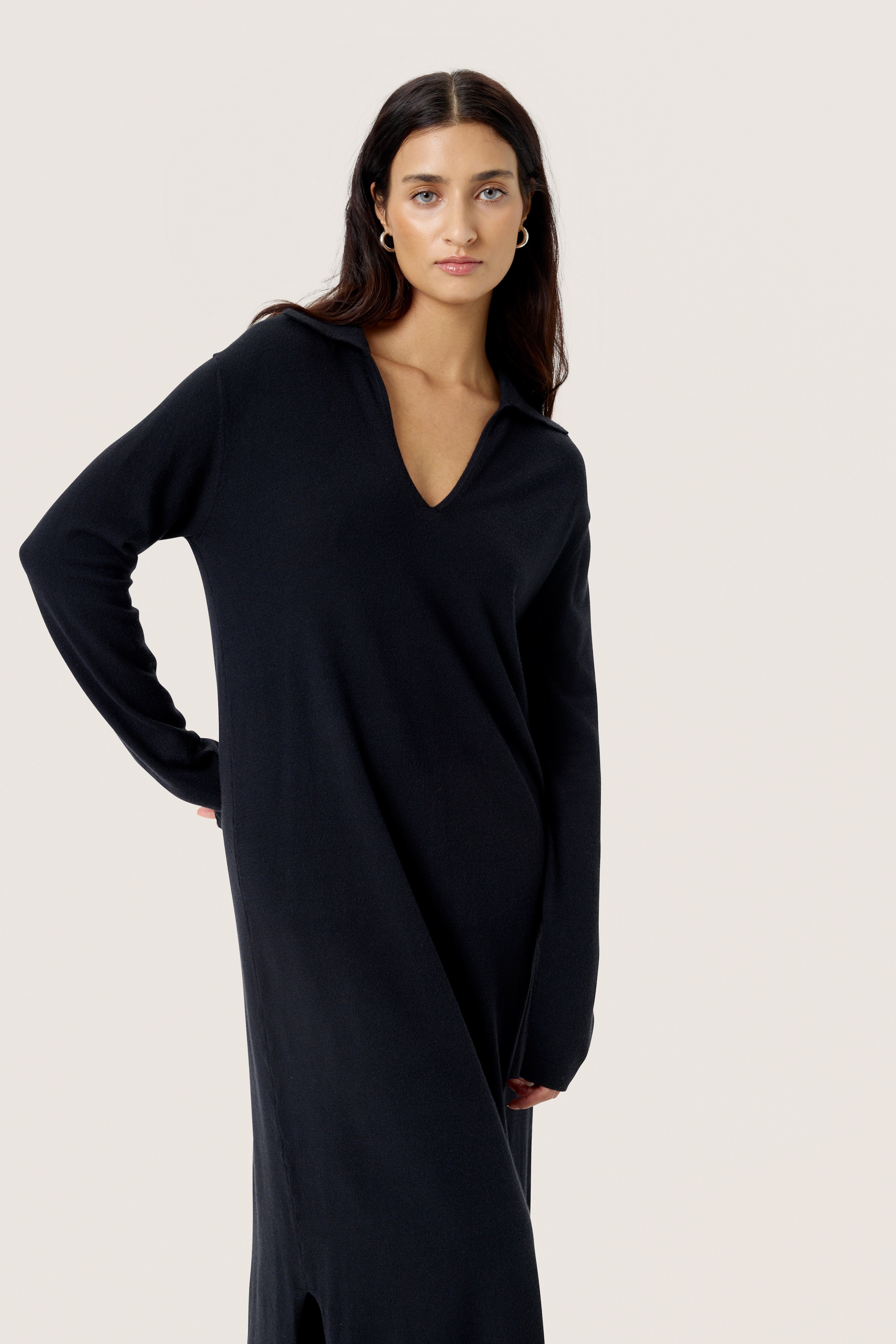 SLSpina Kjole LOOKBOOK FRONT 30408554-194008