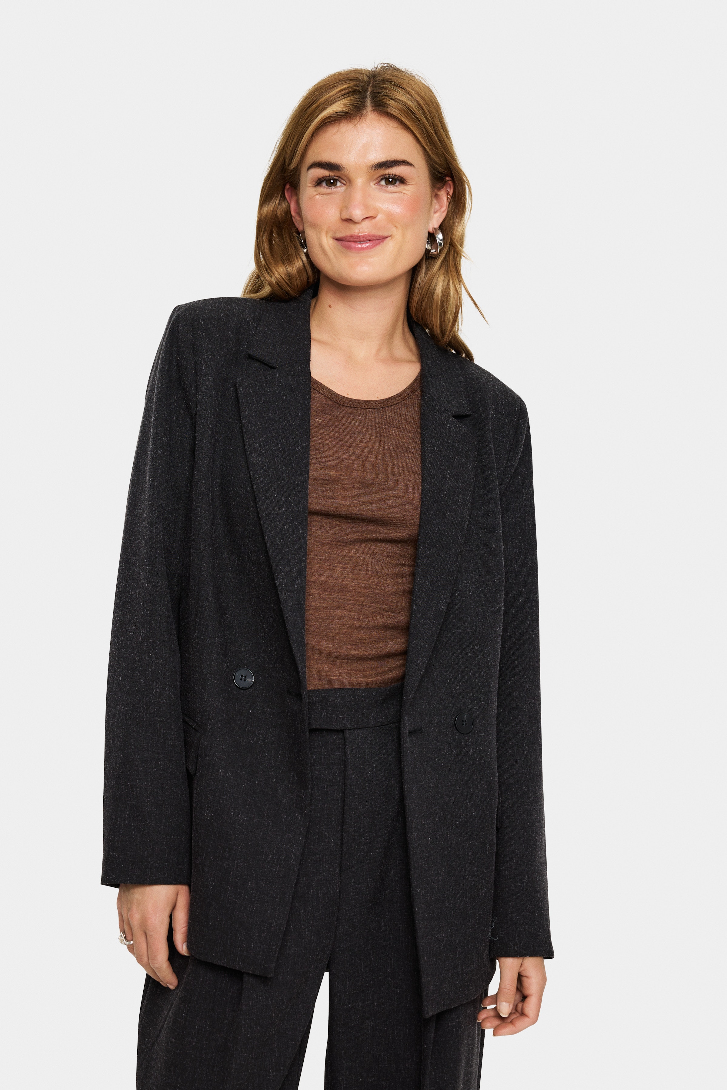 ModestaSZ Blazer LOOKBOOK FRONT 30514371-193911