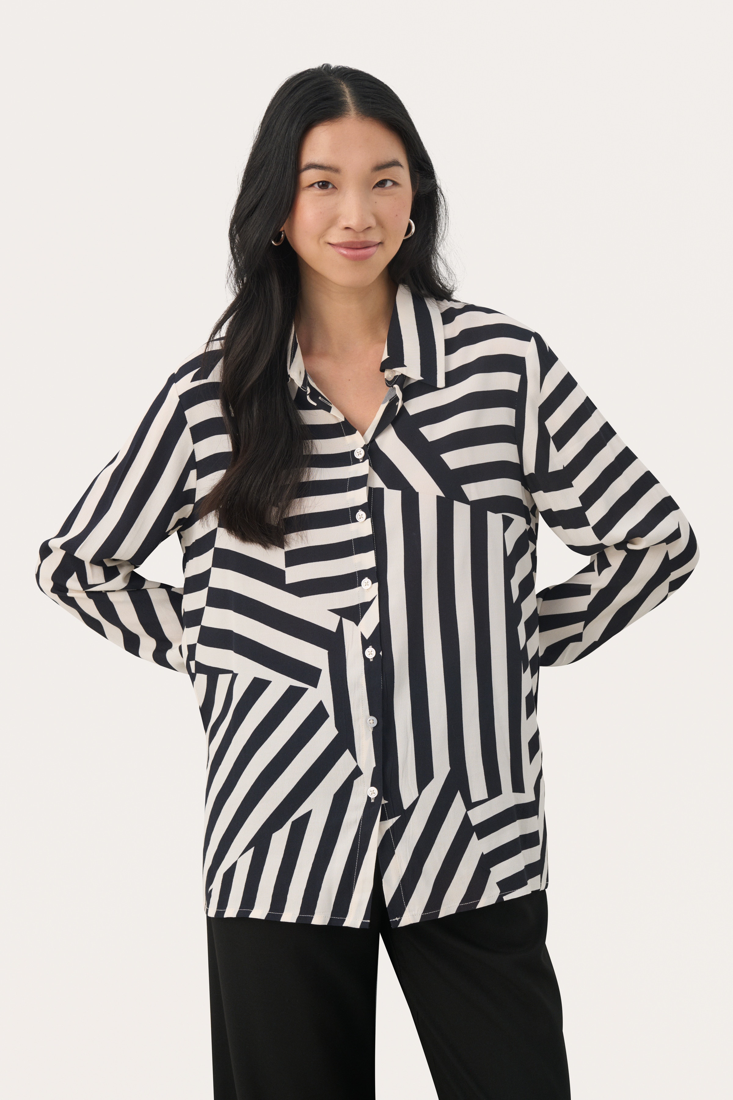 DelvinPW Skjorte LOOKBOOK FRONT 30308381-302748