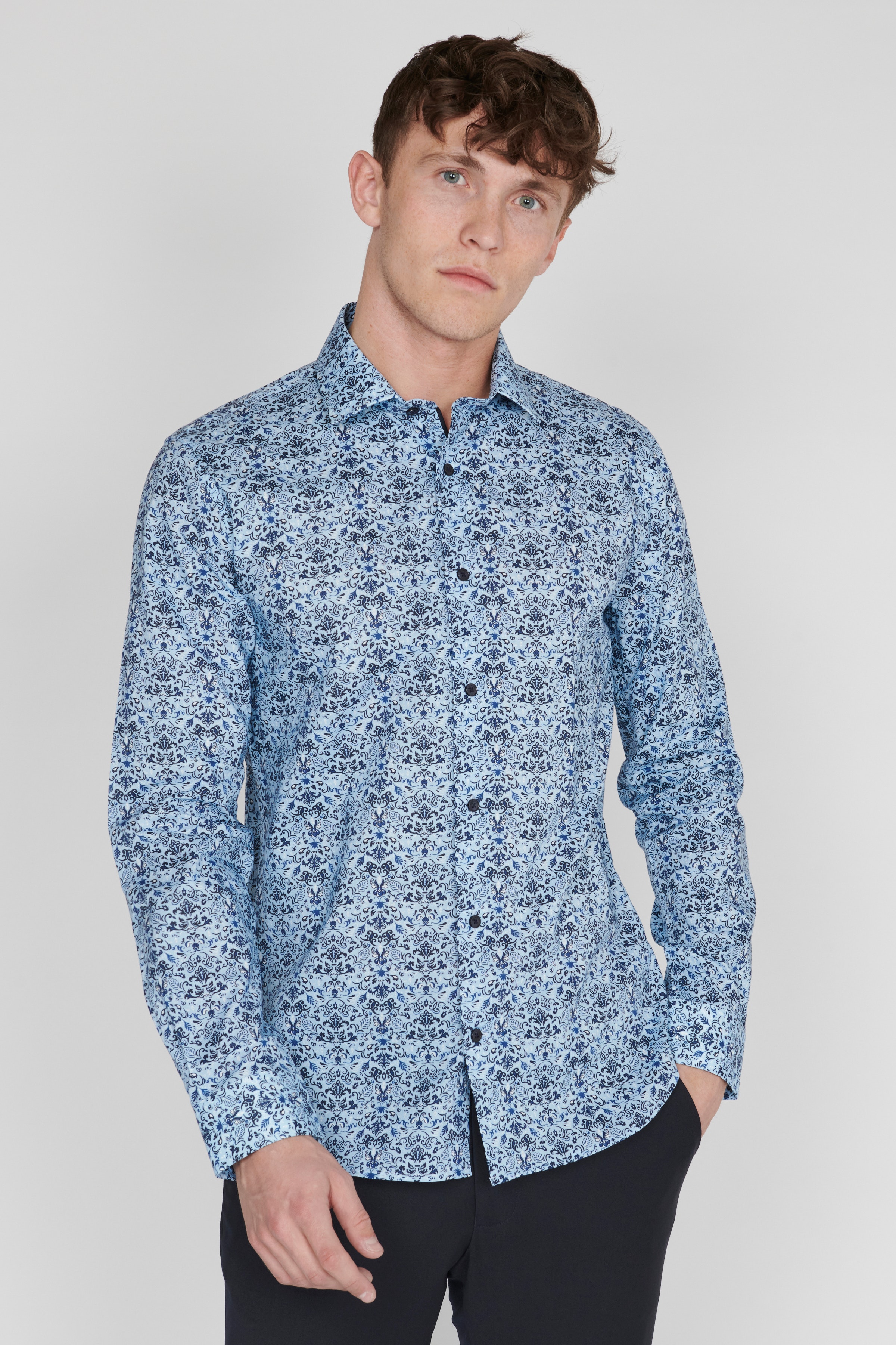 MAtrostol Shirt LOOKBOOK FRONT 30206963-154030