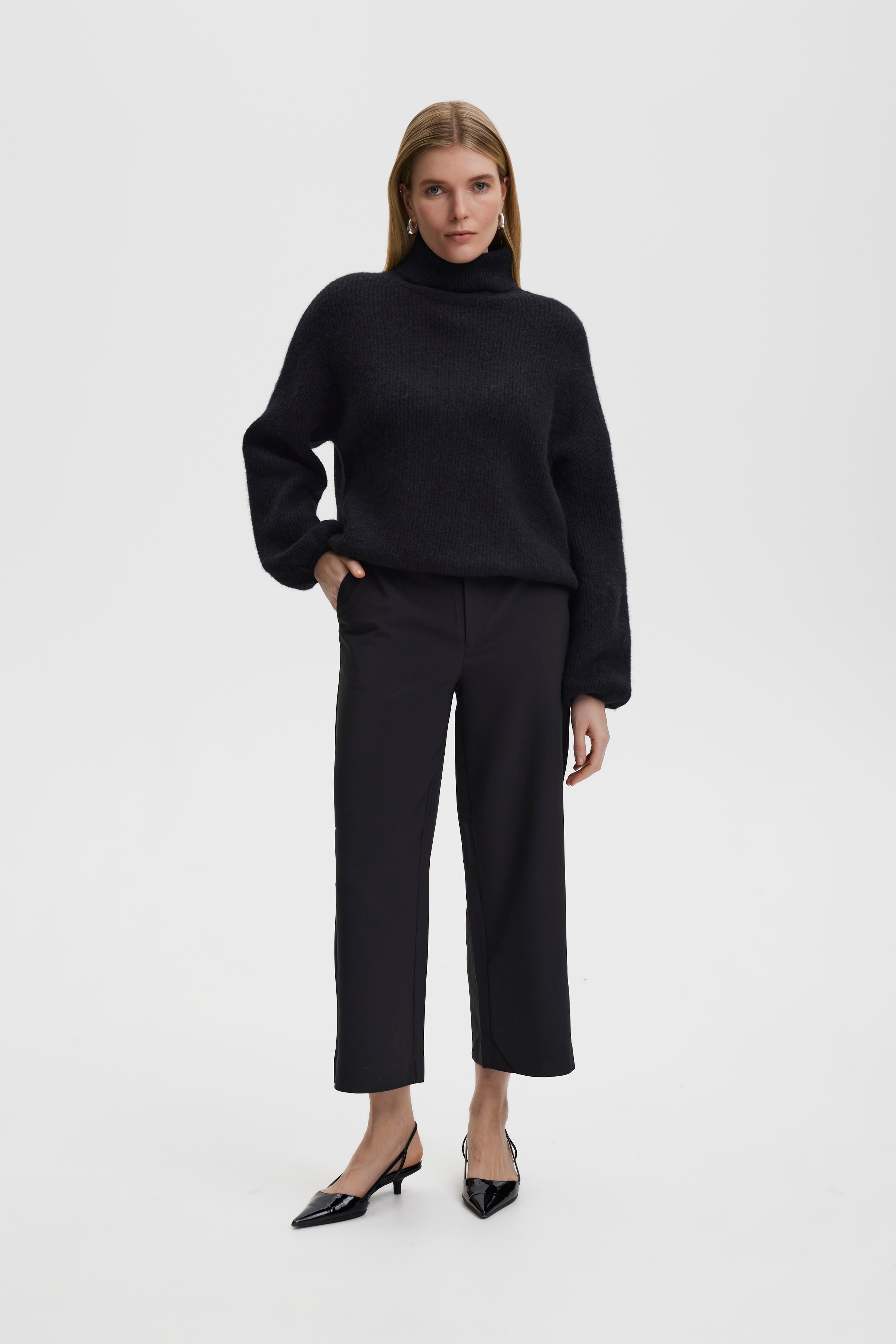 Joelle Trousers LOOKBOOK FRONT 10901135-90001