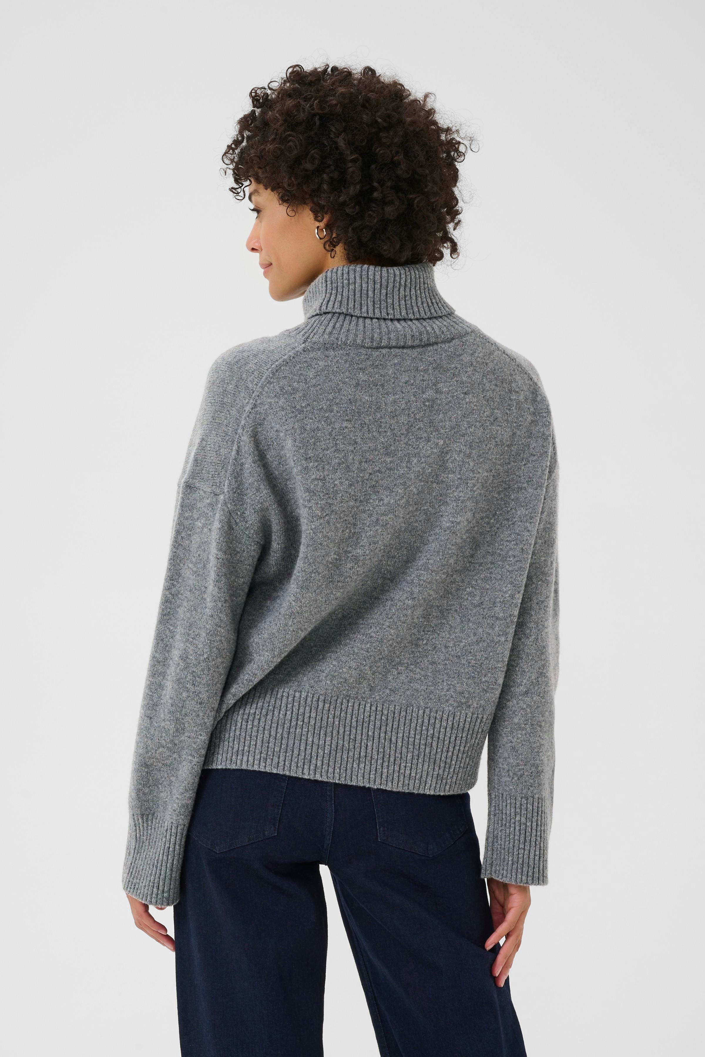 CorinaPW Pullover LOOKBOOK BACK 30310117-1802011