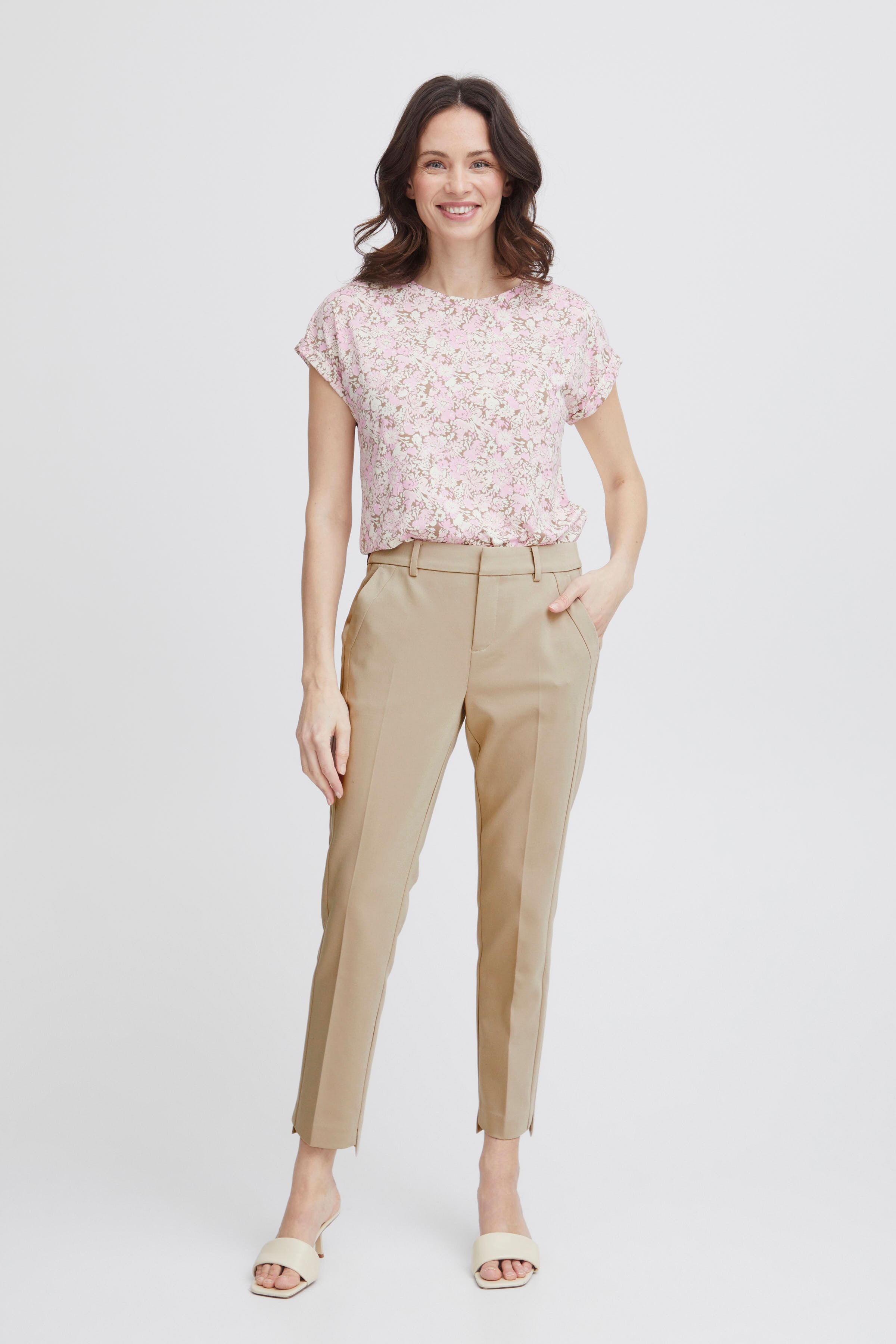FRVITA Hose LOOKBOOK FRONT 20611257-171312