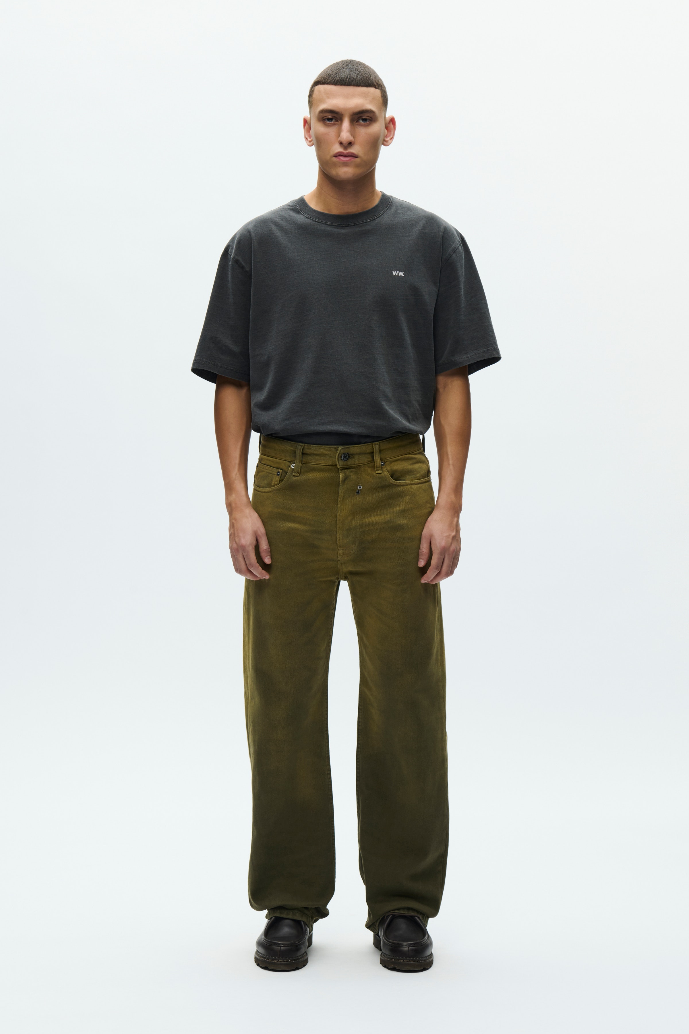 WWPaulo LOOKBOOK FRONT 30250617-W7082